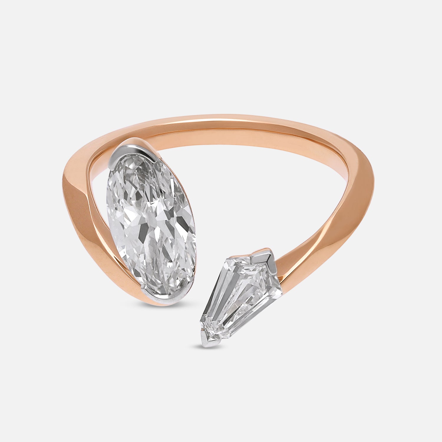 Gold Ring Set with Roval and Tie Pointed-Cut Lab-Grown Diamonds | SKU : 0021925979
