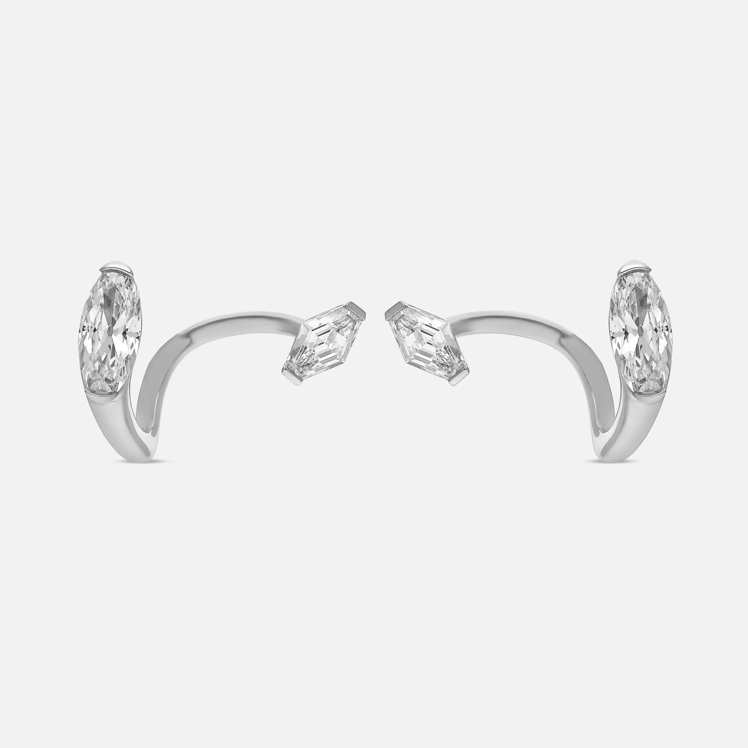 White Gold Tops with Lozenge & Oval-Cut Lab-Grown Diamonds | SKU : 0021957444