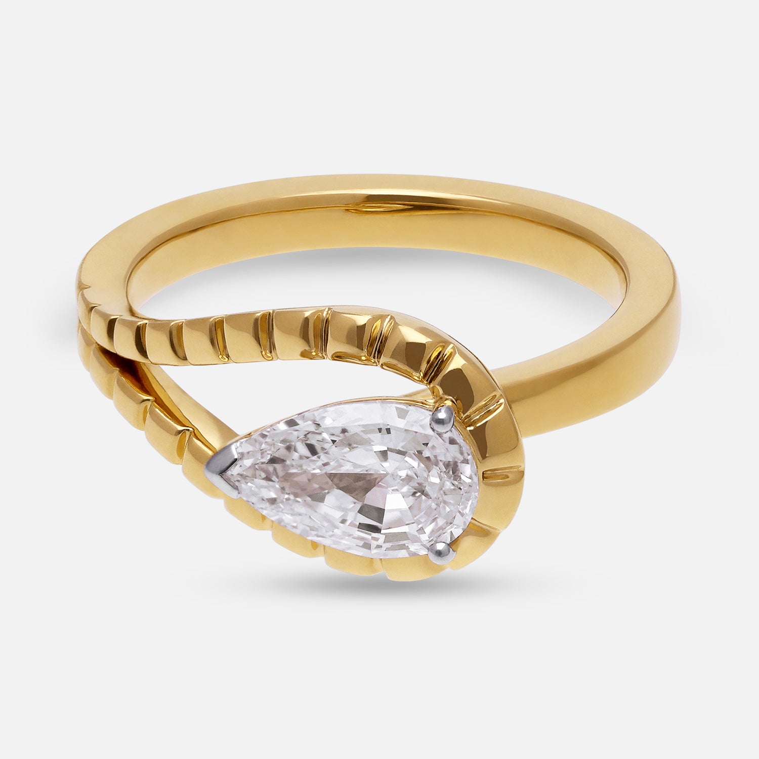 Yellow Gold Pear Step-Cut Lab-Grown Diamond Twist Ring | SKU : 0021922992