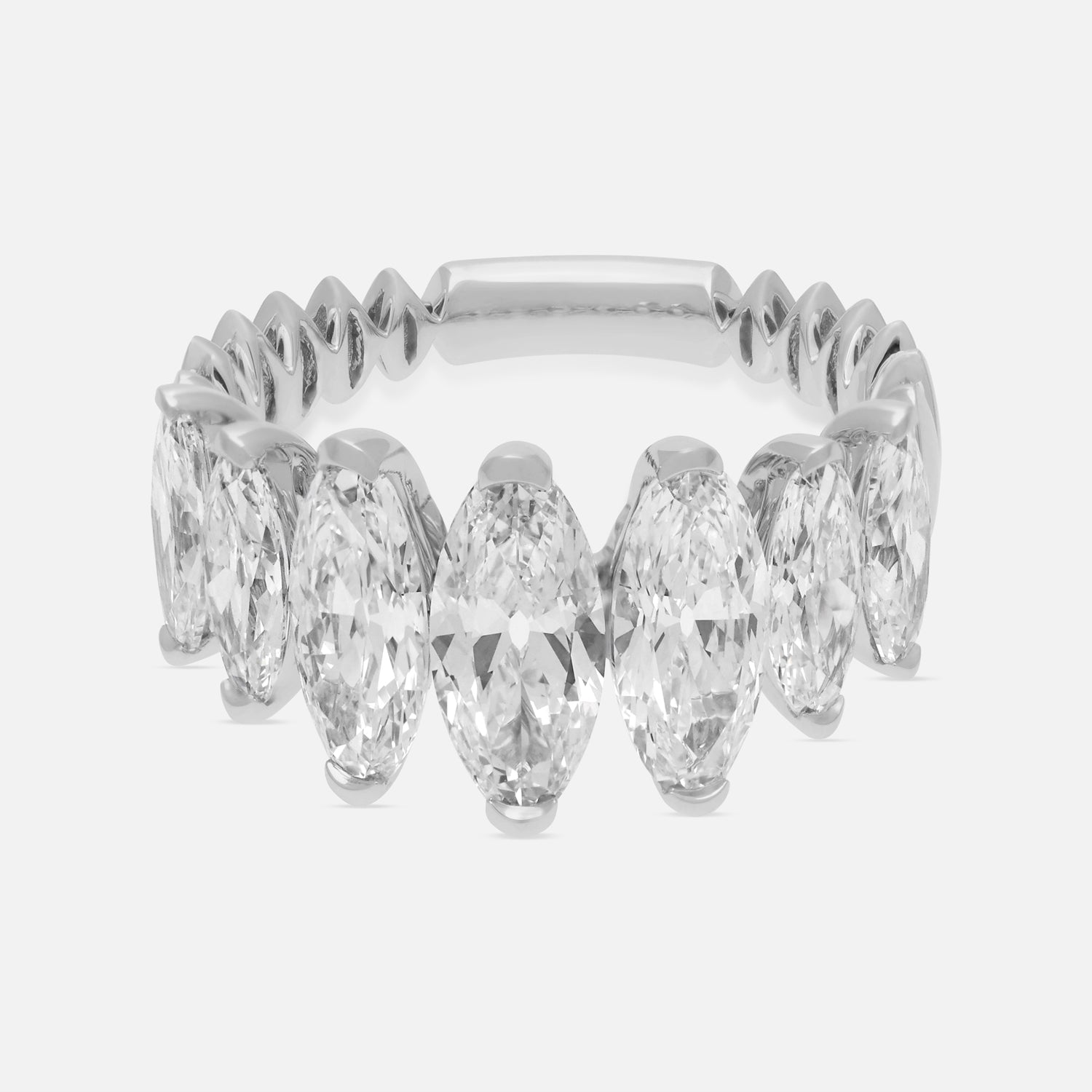 White Gold Ring with Roval-Cut Lab-Grown Diamonds | SKU : 0021923951