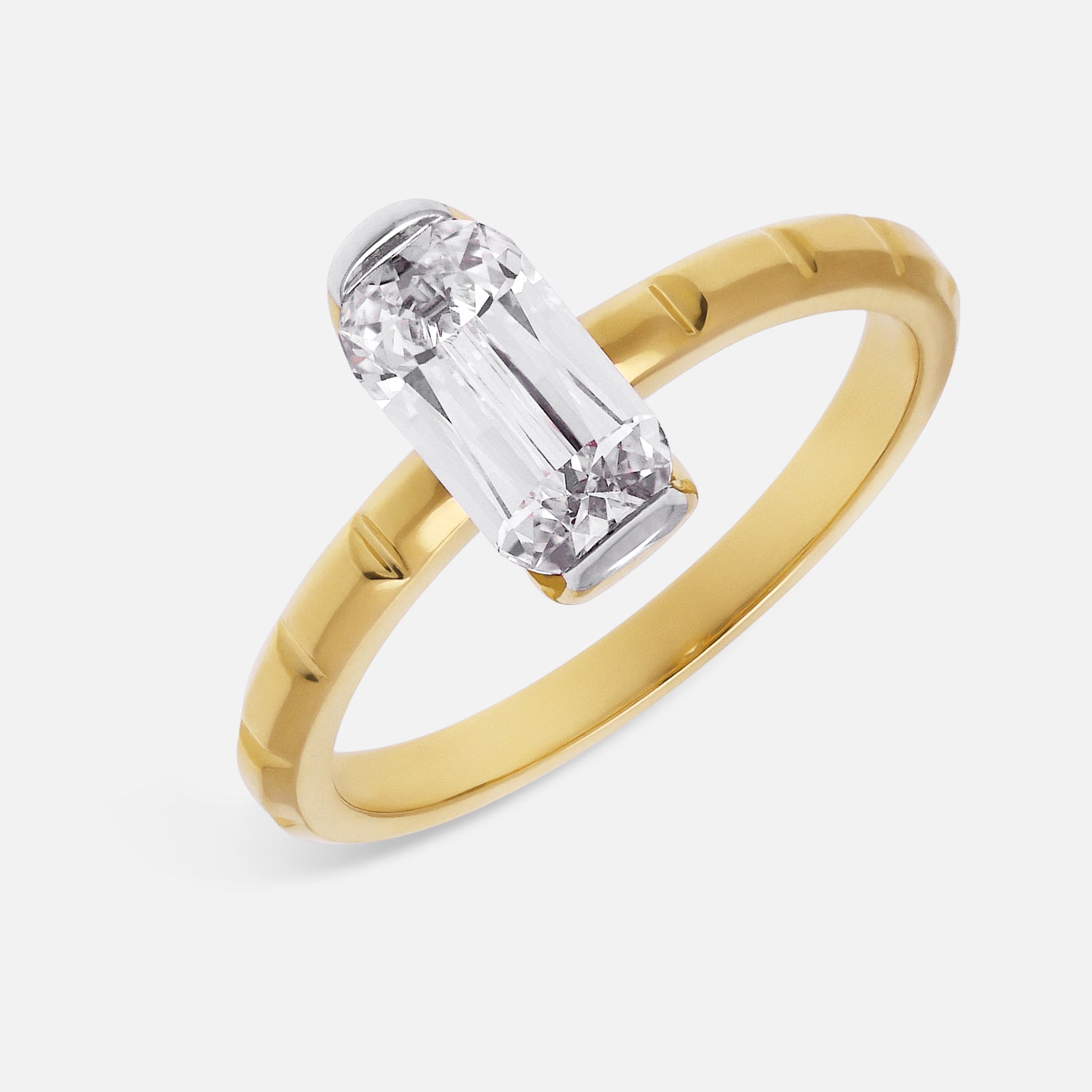 Gold Ring with Elongated Cushion-Cut Lab-Grown Diamond | SKU : 0021912825
