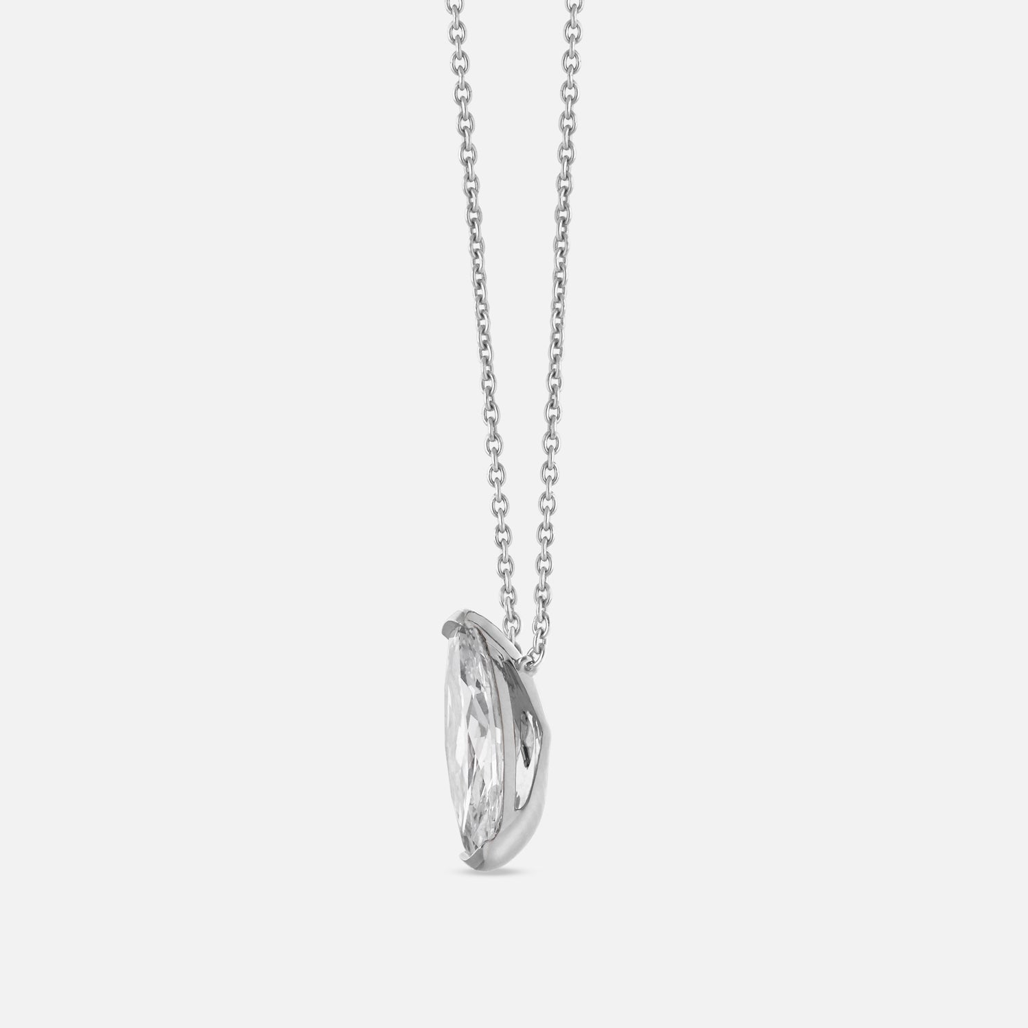 Oval Cut 1.580 Carat Lab-Grown Diamond Pendant in White Gold Chain | SKU : 0003759493