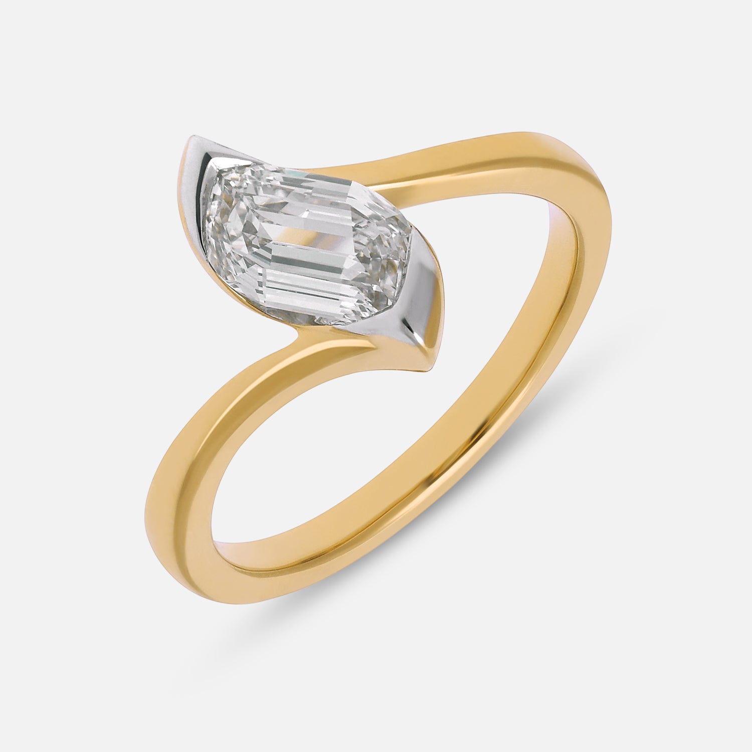 Gold Ring with Flame-Cut Lab-Grown Diamond | SKU : 0021923364