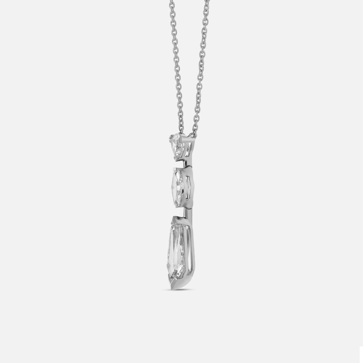Elegant Gold Pendant with Trillion, Lozenge, and Kite-Cut Lab-Grown Diamonds | SKU : 0021969560