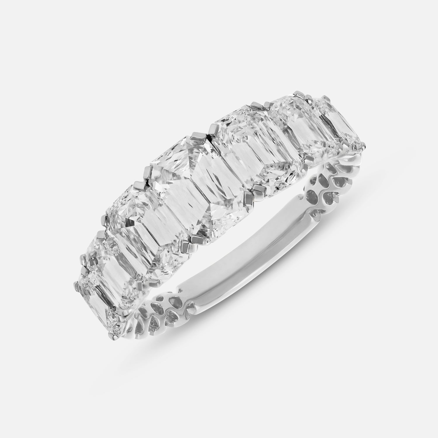 White Gold Ring with Heritage Emerald-Cut Lab-Grown Diamonds | SKU : 0021923975