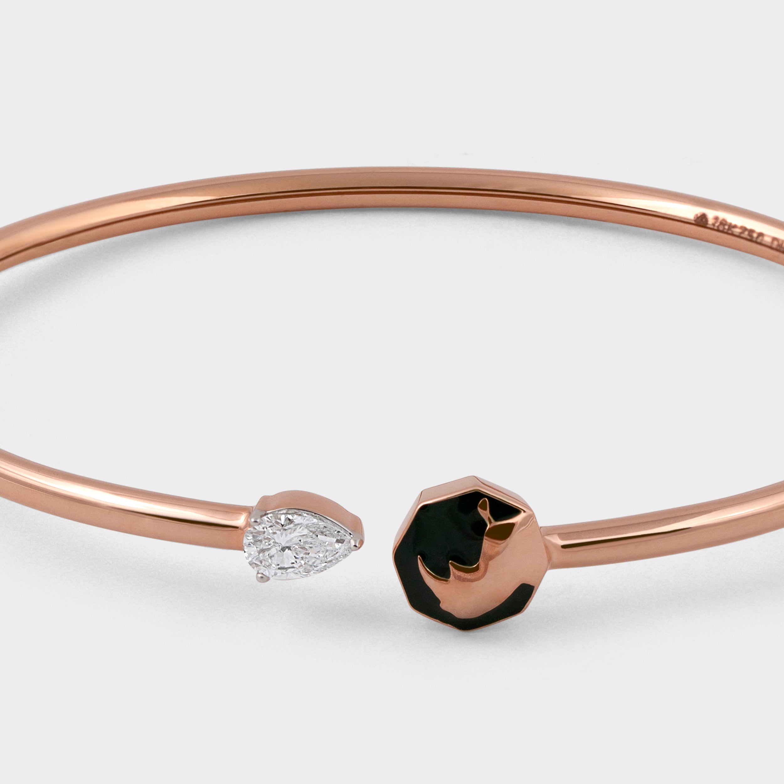 Pear 0.36 Carat Rhino Horn Lab Grown Diamond Bracelet in Rose Gold | SKU : 0003181492