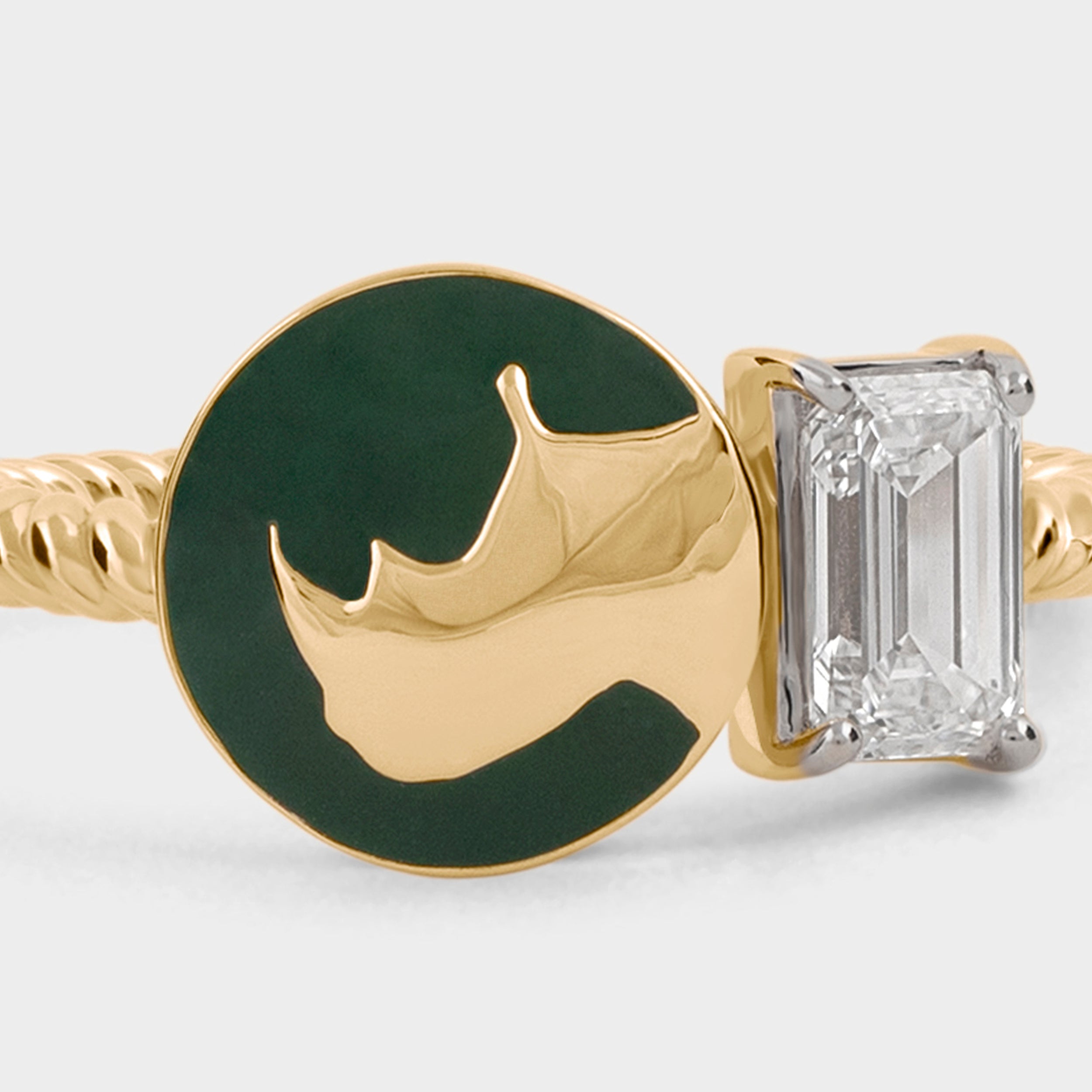 Emerald Cut 0.48 Carat Designer Rhino Diamond Ring in Yellow Gold | SKU : 0003179468