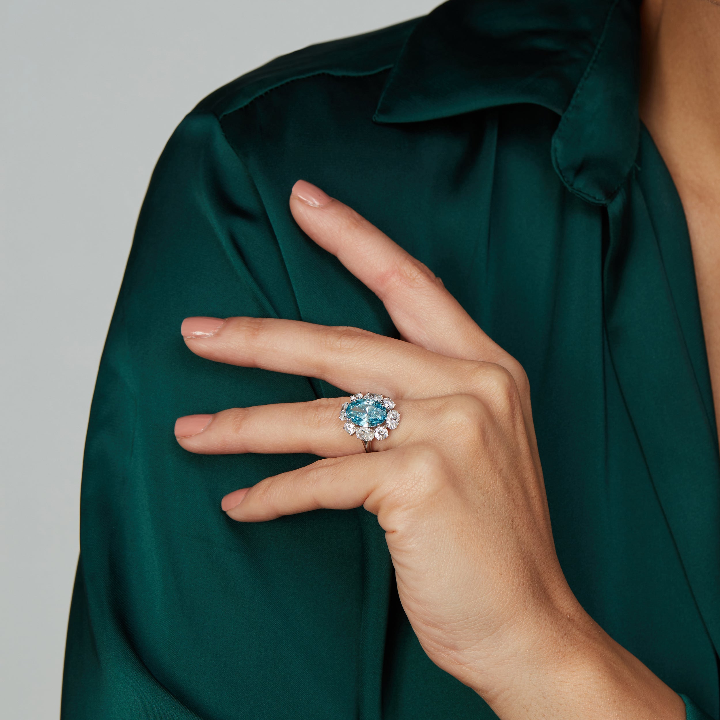 Oval-Cut 3.50 Carat Fancy Vivid Blue White Lab Grown Diamond Ring | SKU:0019456140