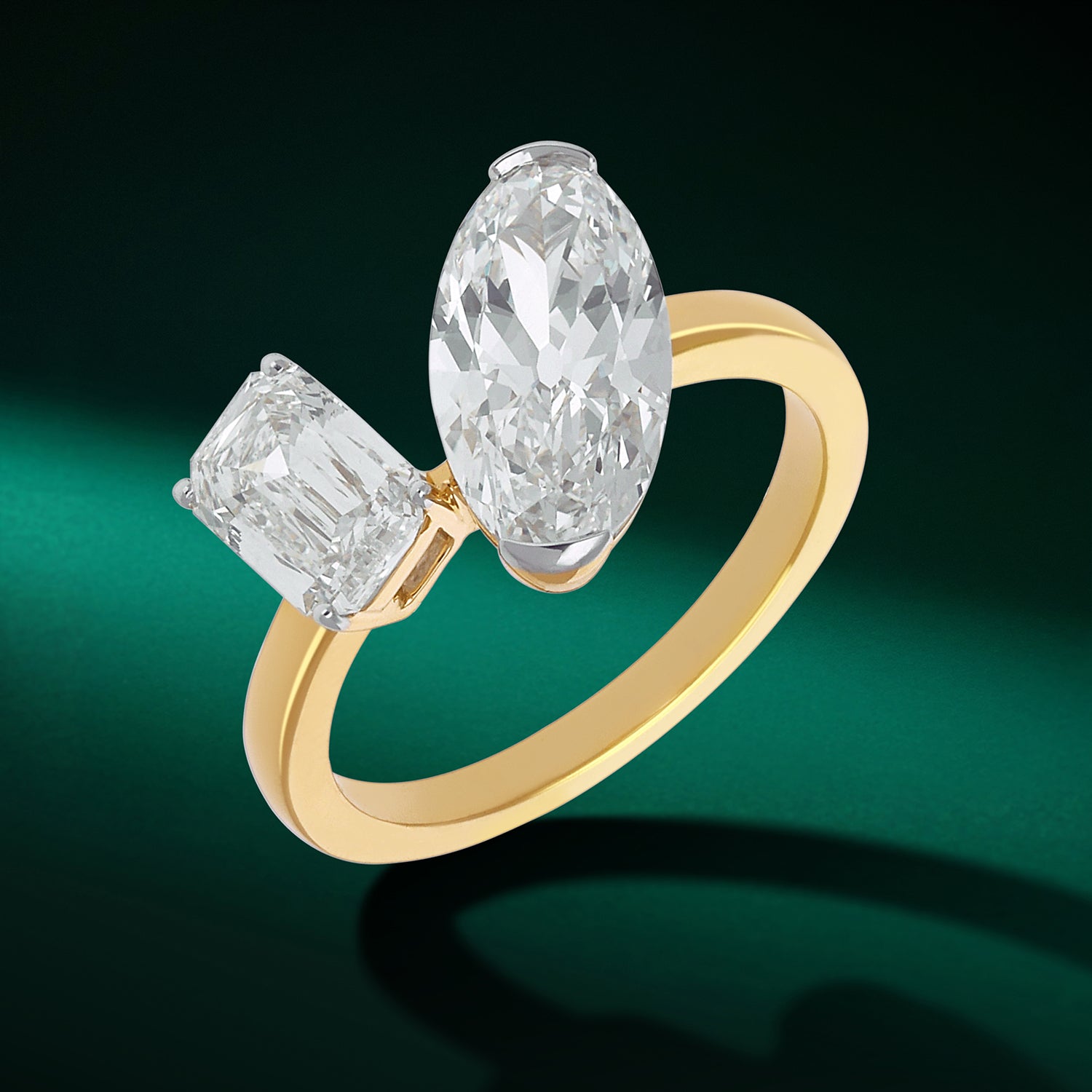 Gold Ring Set with Oval Step Cut and Heritage Emerald-Cut Lab-Grown Diamonds | SKU : 0021923043