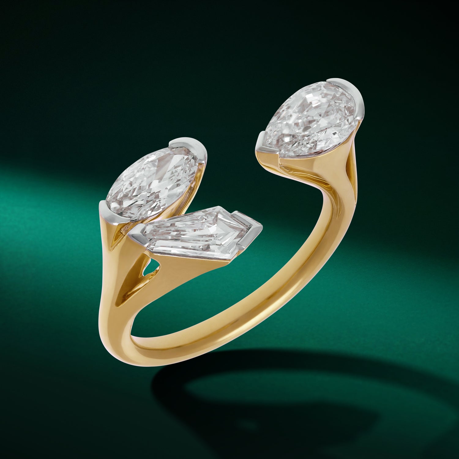 Gold Ring Set with Pear Step, Roval, and Tie Narrow Pointed-Cut Lab-Grown Diamonds | SKU : 0021923128