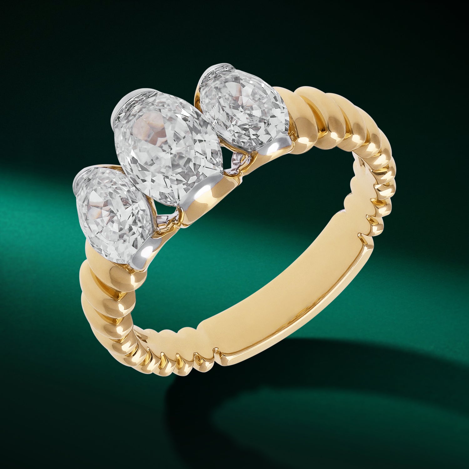 Yellow Gold Triple Oval Step Lab-Grown Diamond Ring with Ribbed Band | SKU : 0021923081
