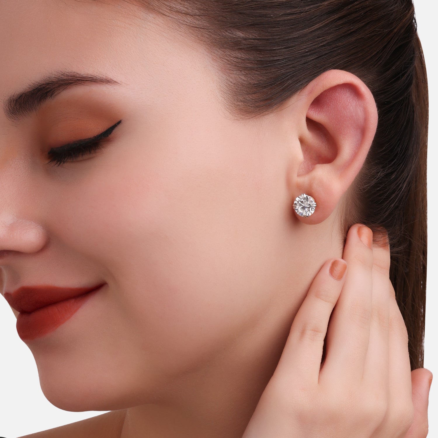 Lab Grown 6.06 Carat Round Brilliant Diamond Stud Earrings in 18 Karat Yellow Gold | SKU : 0005124817