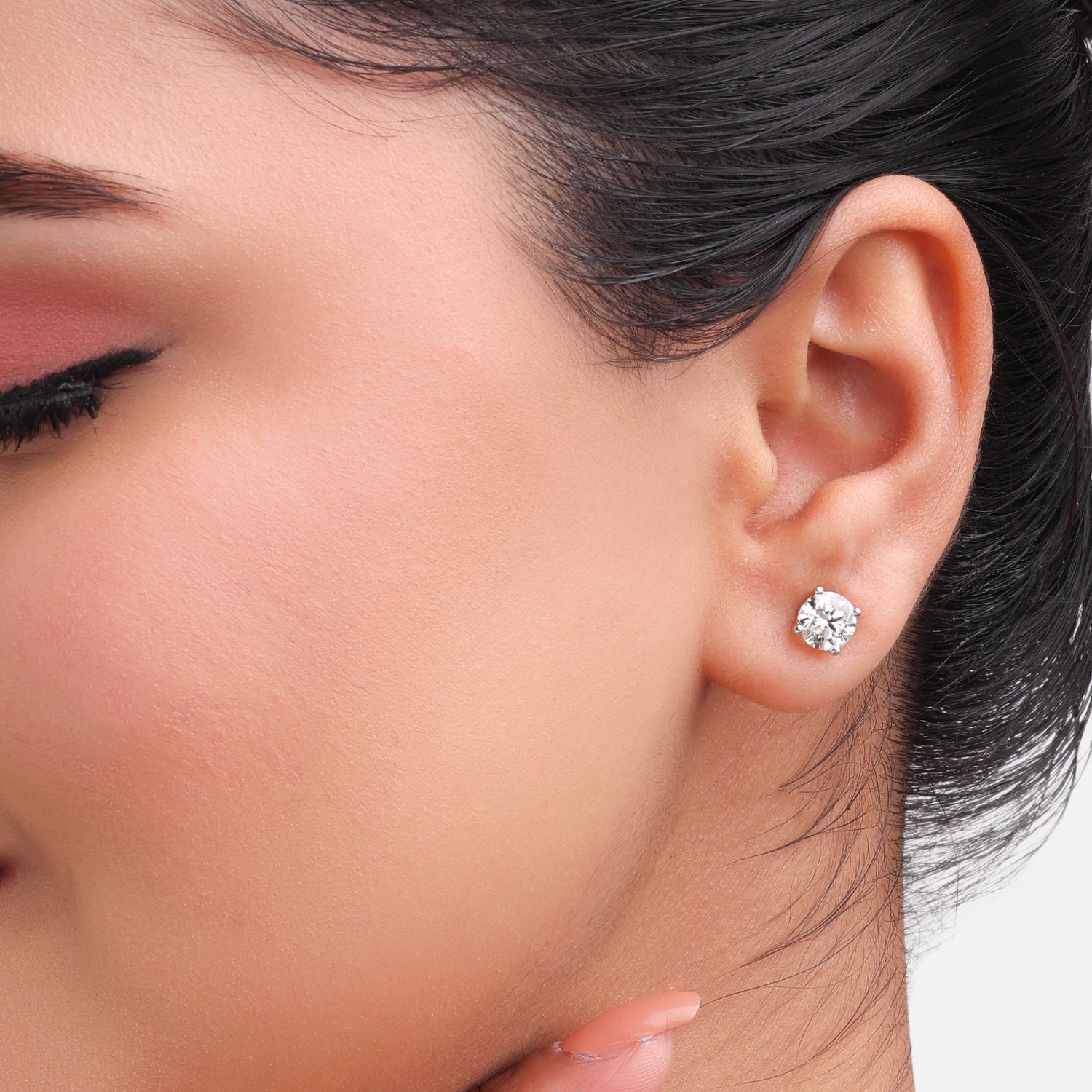 Lab Grown 2.06 Carat Round Brilliant Diamond Stud Earrings in 18 Karat Rose Gold | SKU : 0005124831