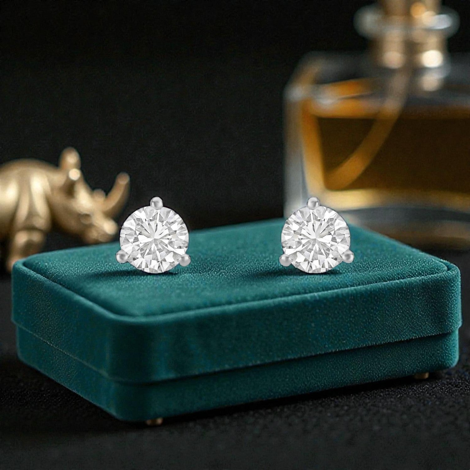 Lab Grown 1.54 Carat Round Brilliant Diamond Stud Earrings in 18 Karat Rose Gold | SKU : 0005155378