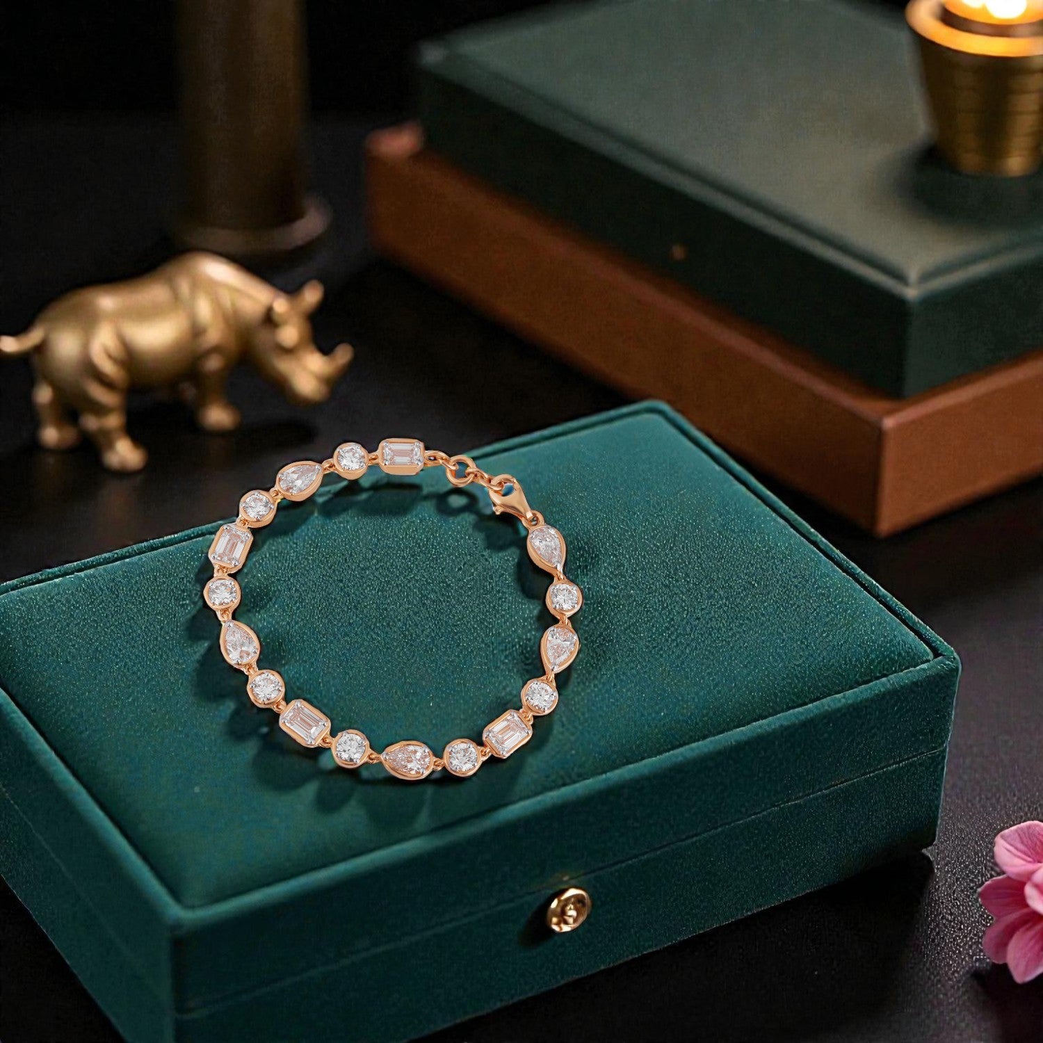 Round Brilliant Lab Grown 2.61 Carat Diamond Bracelet in 18 Karat Gold | SKU : 0005166336