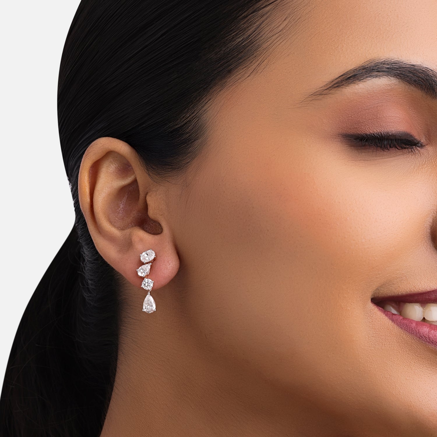 Lab-Grown Pear and Round Diamond Drop Earrings in 18K Rose Gold | SKU : 0004952794