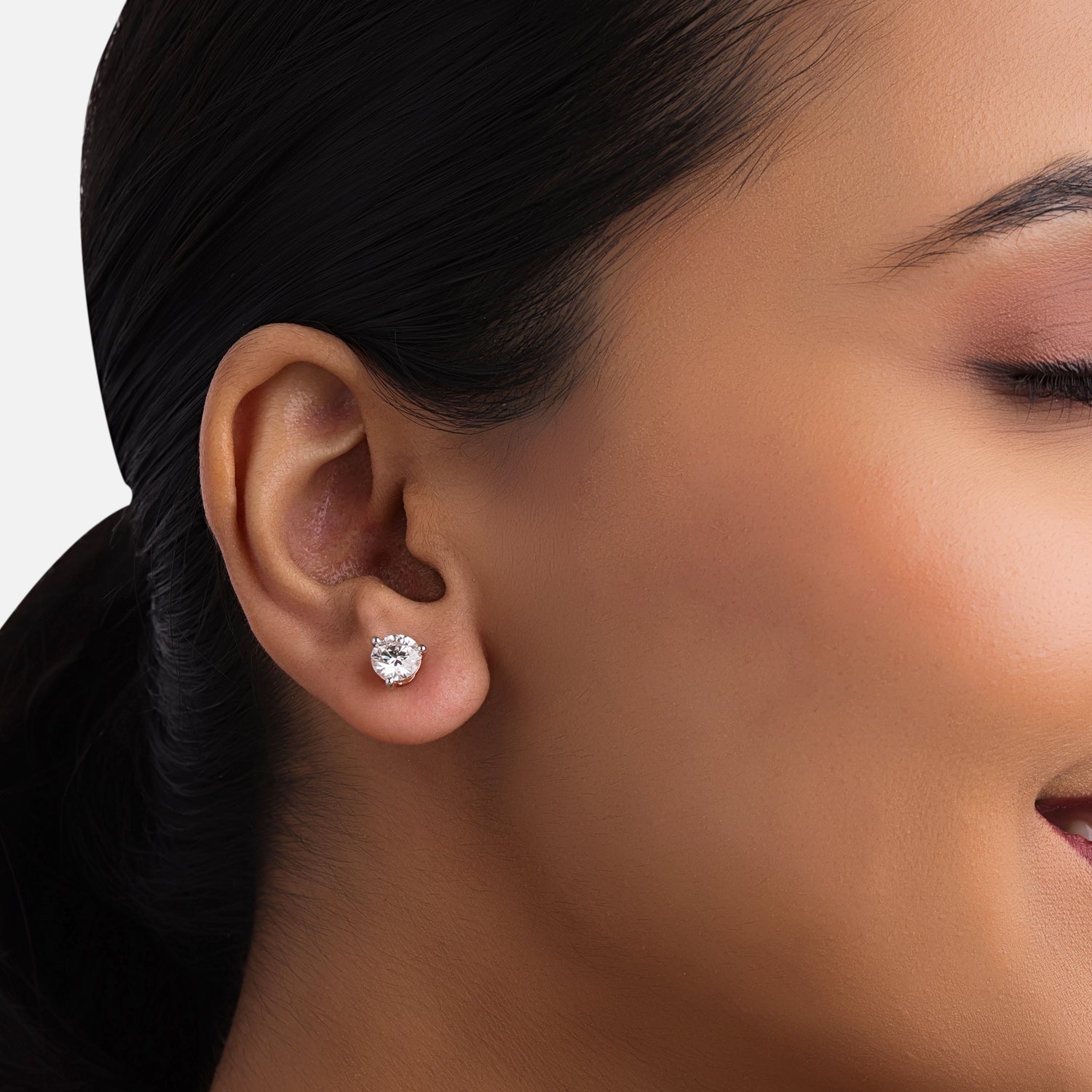 Round Brilliant Lab-Grown Diamond Stud Earrings in 18K Rose Gold | SKU : 0004953579