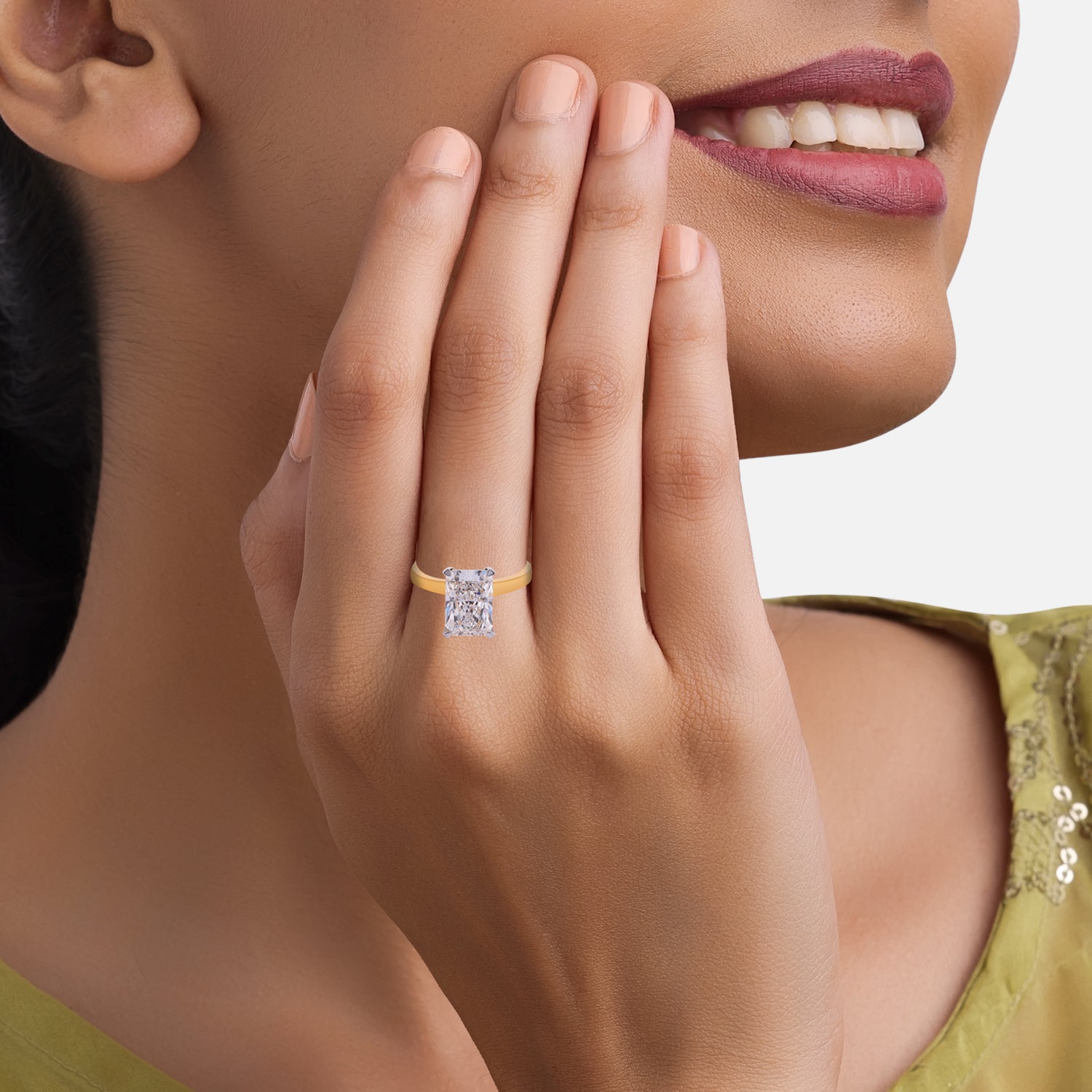 Golden Radiance Lab Grown Radiant Cut Diamond Ring in Yellow Gold | SKU : 0004953920