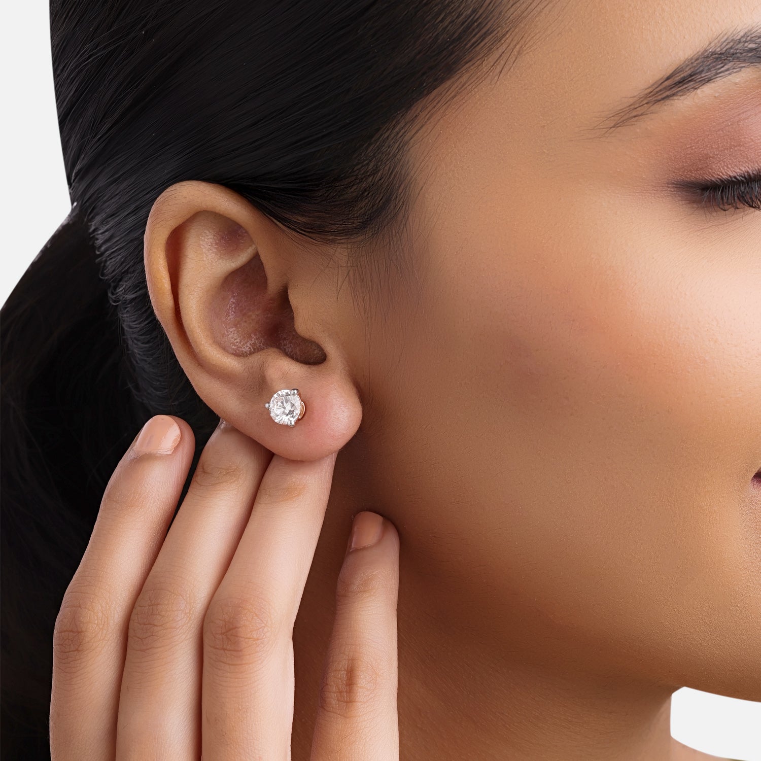 Round Brilliant Lab-Grown Diamond Stud Earrings in 18K Rose Gold | SKU : 0004953609