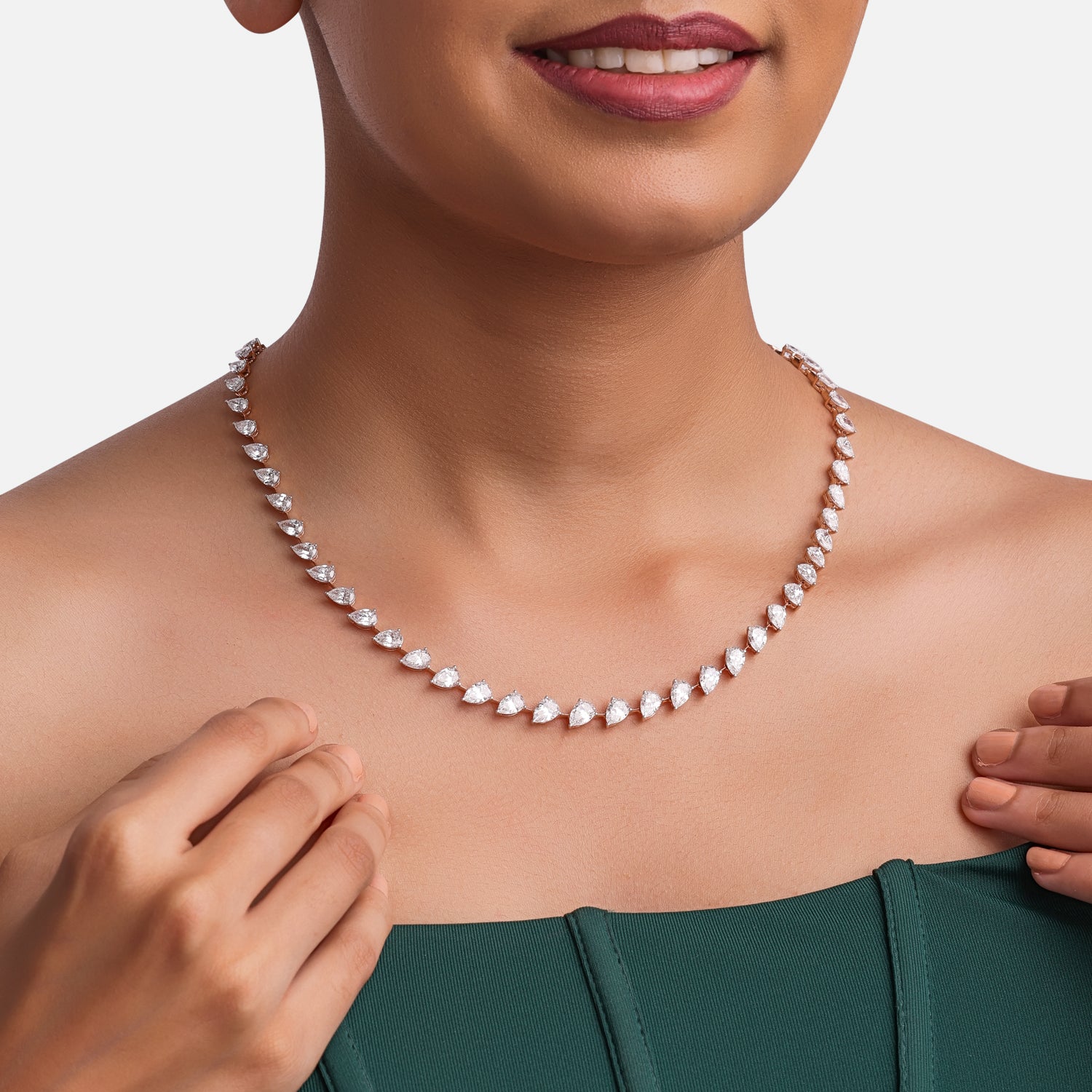Exquisite Lab-Grown Pear Diamond Necklace in 18K Rose Gold | SKU : 0004952923