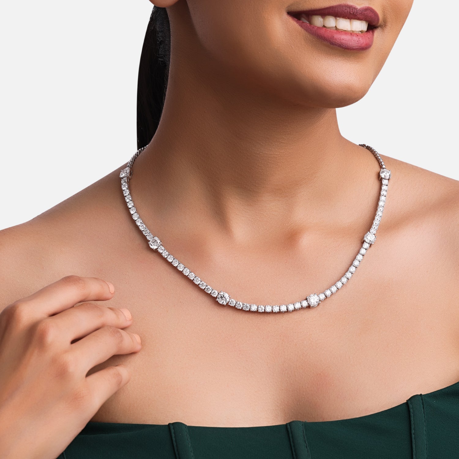 Lab-Grown Diamond Tennis Necklace with Graduated Accents in 18K White Gold | SKU : 0004954002
