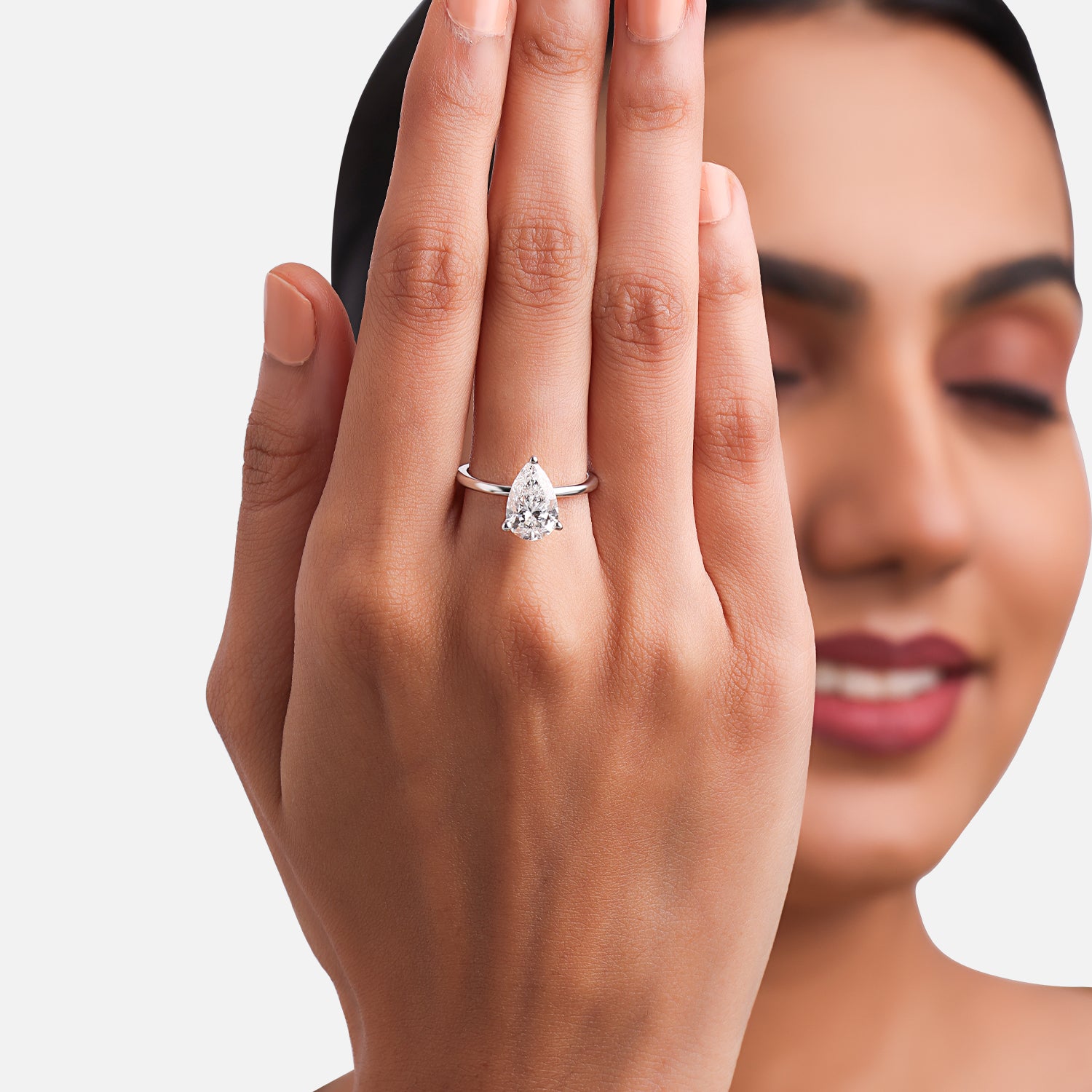 Modern Pear-Shaped Lab-Grown Diamond Solitaire Ring in White Gold | SKU : 0004953234