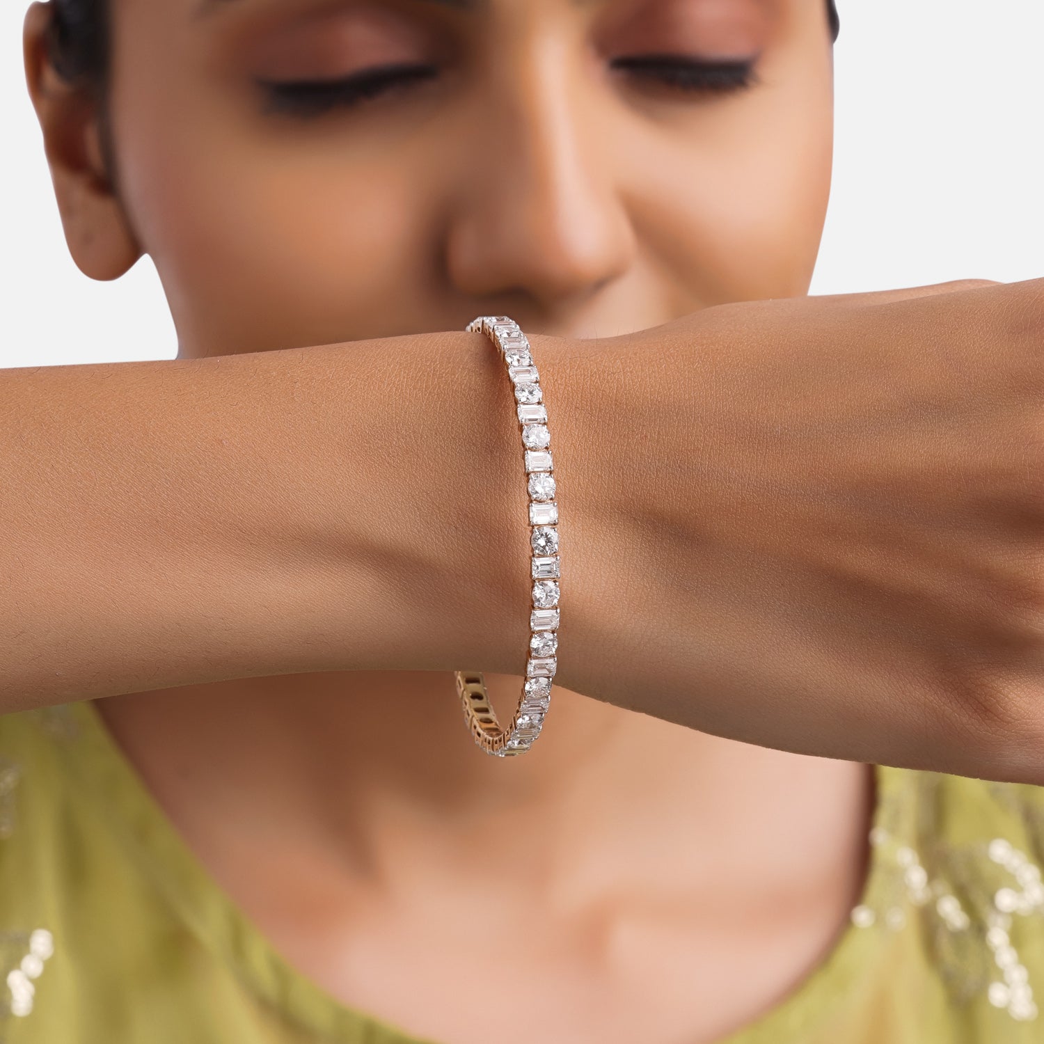 Eternal Harmony Lab Grown Diamond Bangle in 18K Yellow Gold | SKU : 0004677093