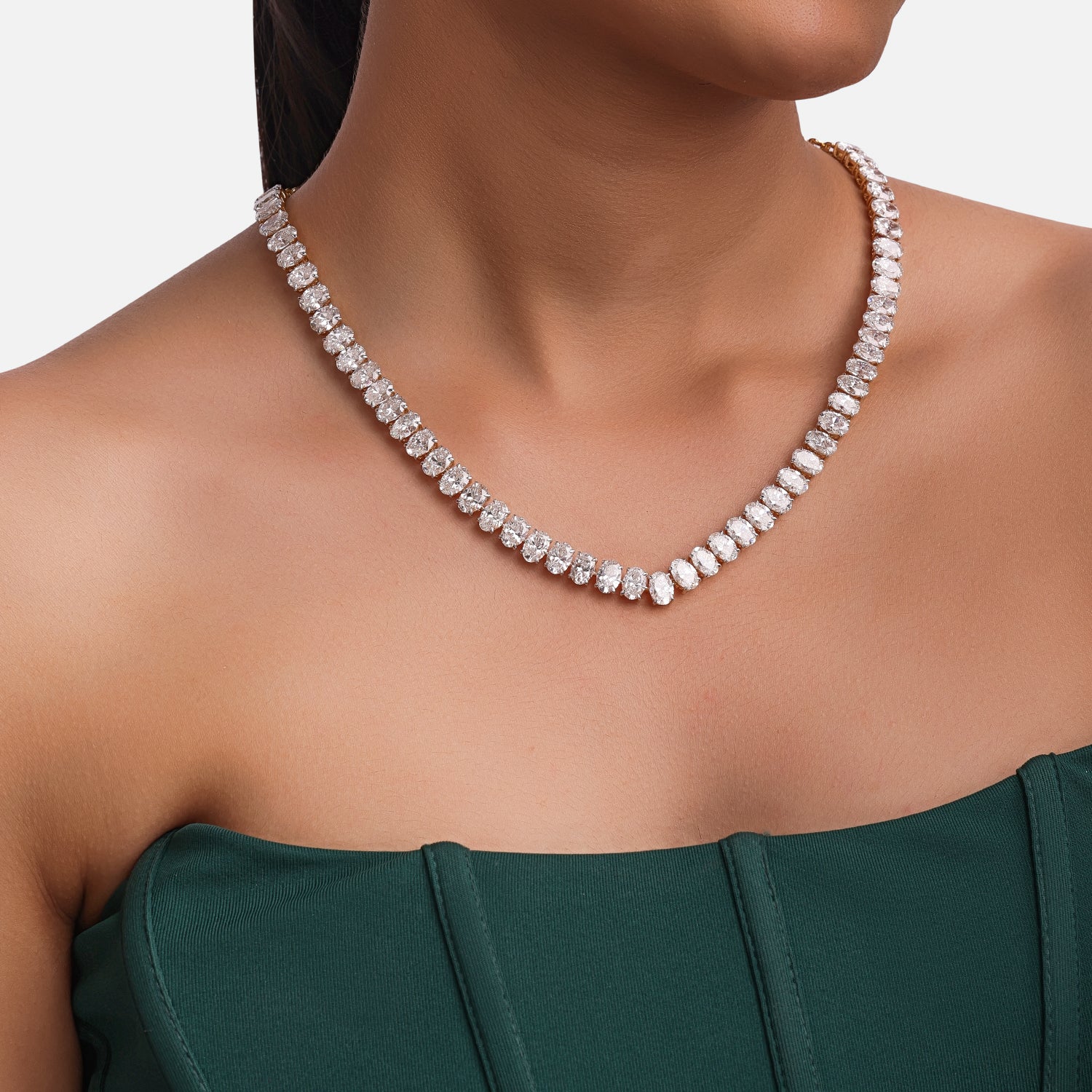 Classic Lab-Grown Diamond Choker Necklace in 18K Yellow Gold | SKU : 0004953135