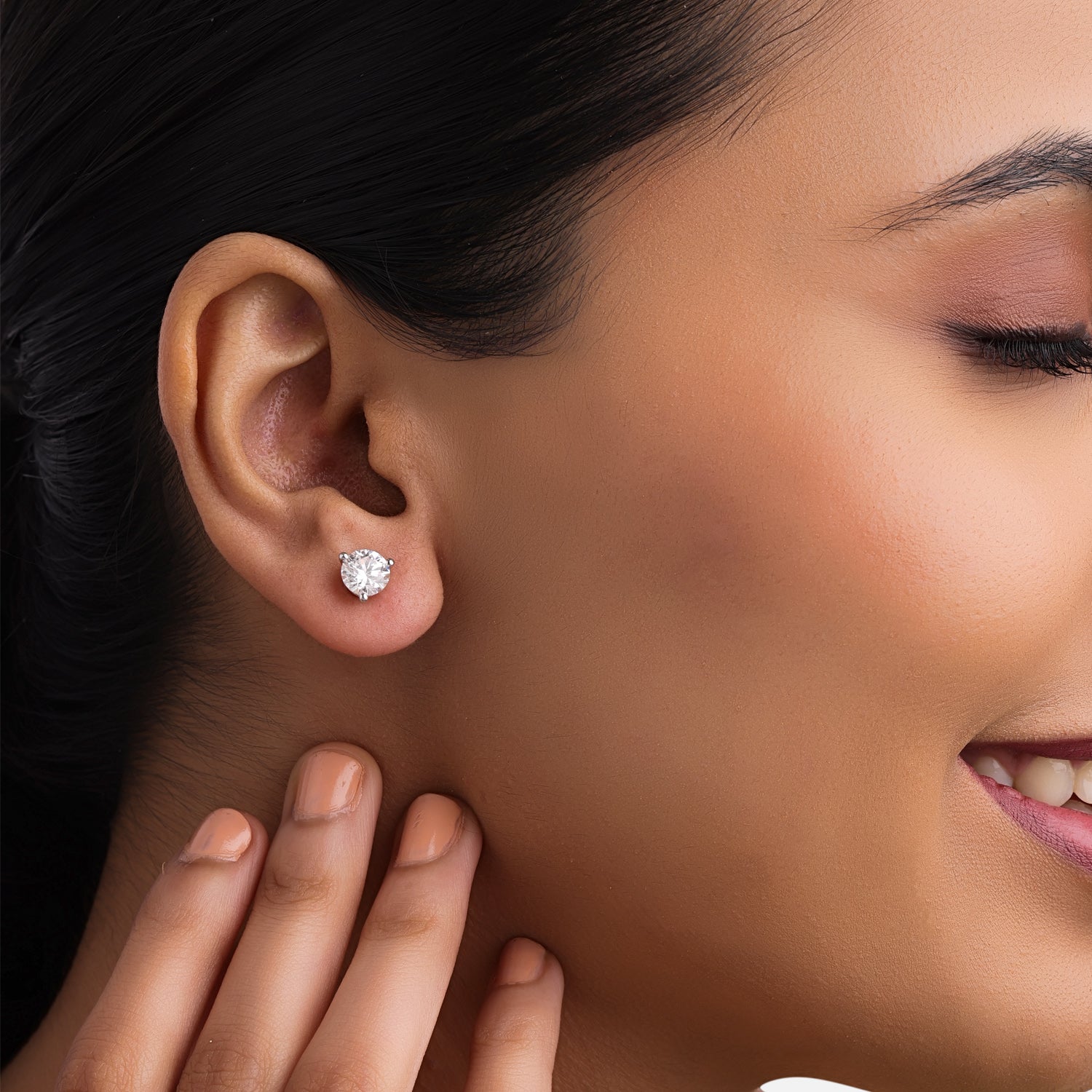 Round Brilliant Lab-Grown Diamond Stud Earrings in 18K Rose Gold | SKU : 0004953586