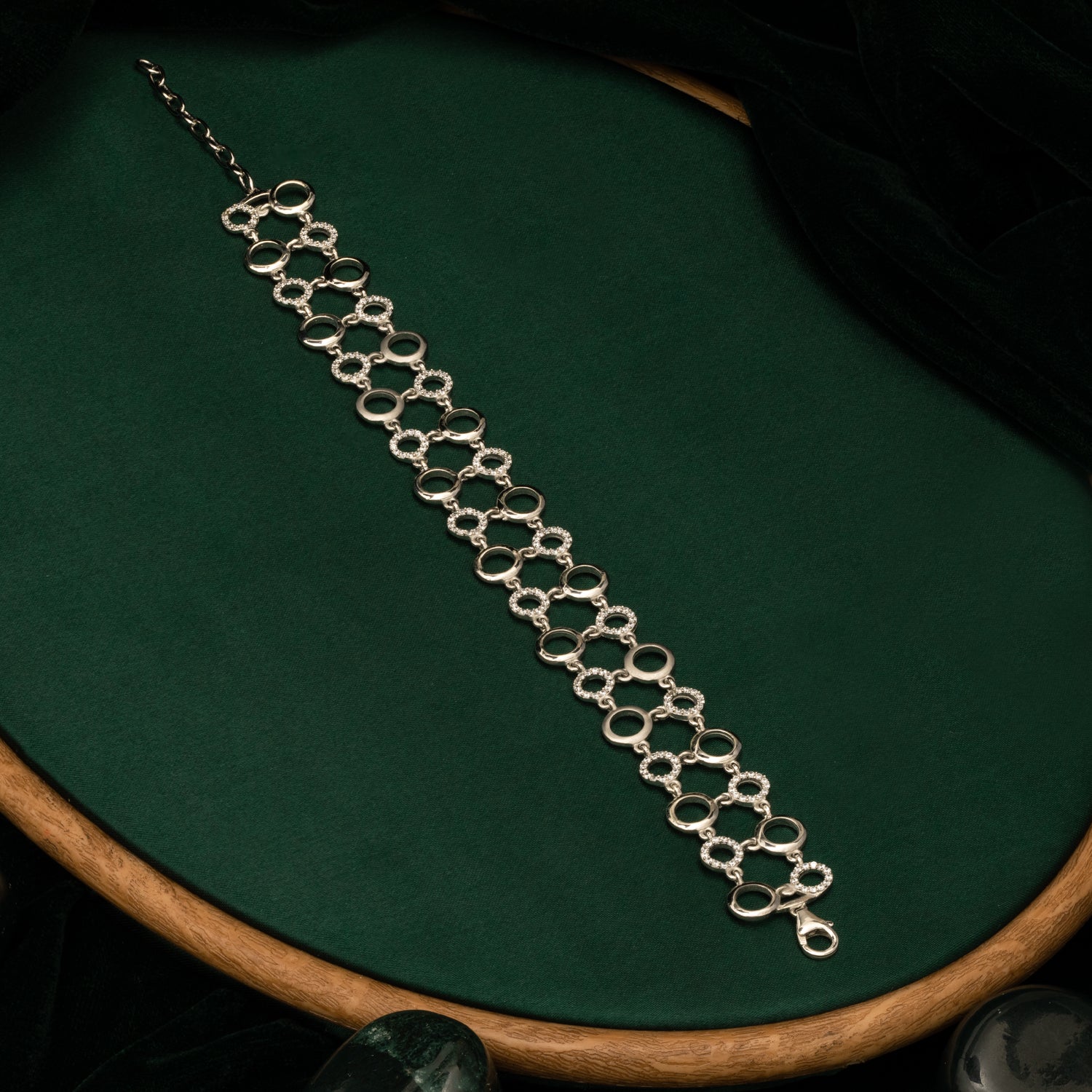 Graceful Orbit: Sterling Silver Round Bracelet | SKU : 0018241709, 0018241693 - crash.club by CKC