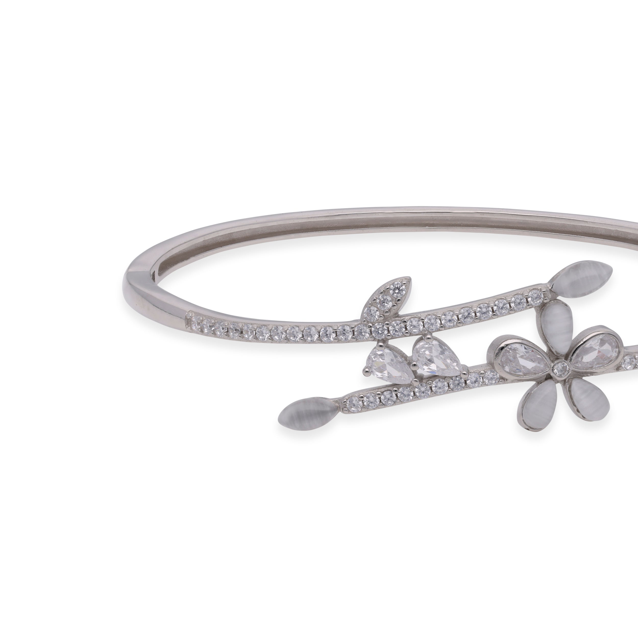 Serenity Petal Diamond Bangle | SKU : 0003109403, 0003109410