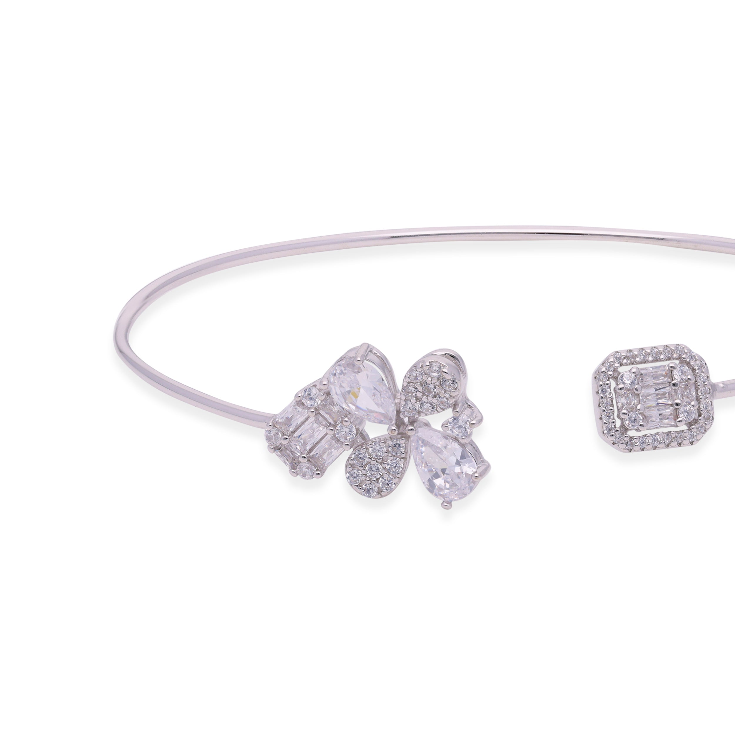 Elegant Rose Glow: Open Oval Sterling Silver Bracelet with Cubic Zirconia | SKU : 0003111857, 0019889108, 0019889092, 0003111819, 0003111833, 0003111802. 0003111871