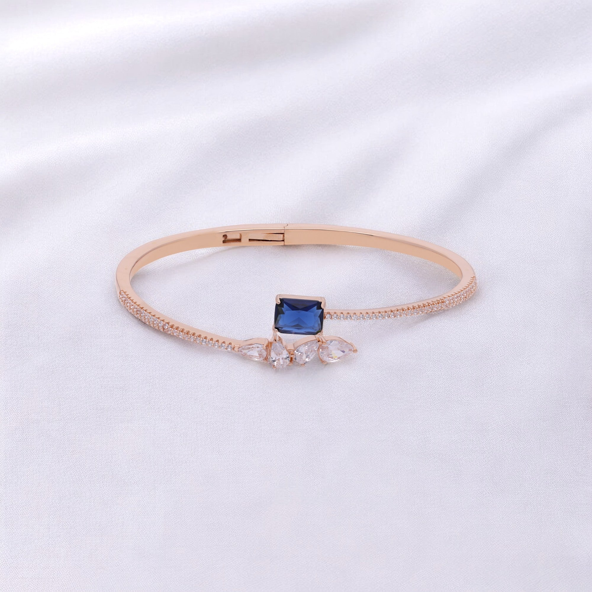 Contemporary Design Rose Gold Cuff Bracelet | SKU : 0003115688, 0003115671 , 0003115725, 0003115664