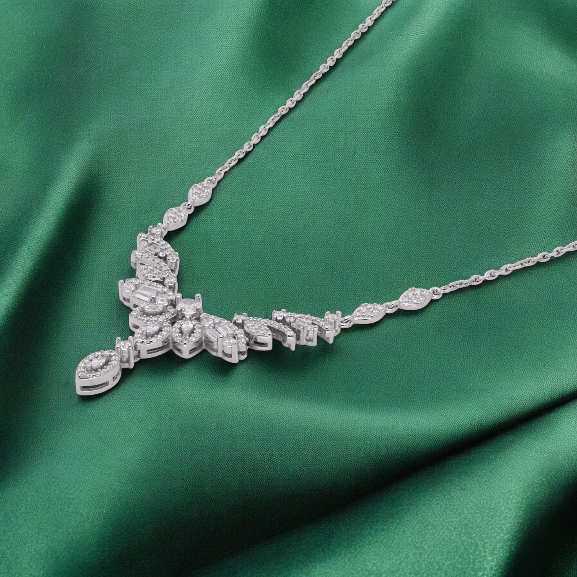 Elegant Silver Necklace with Cubic Zircons | SKU : 0003343081