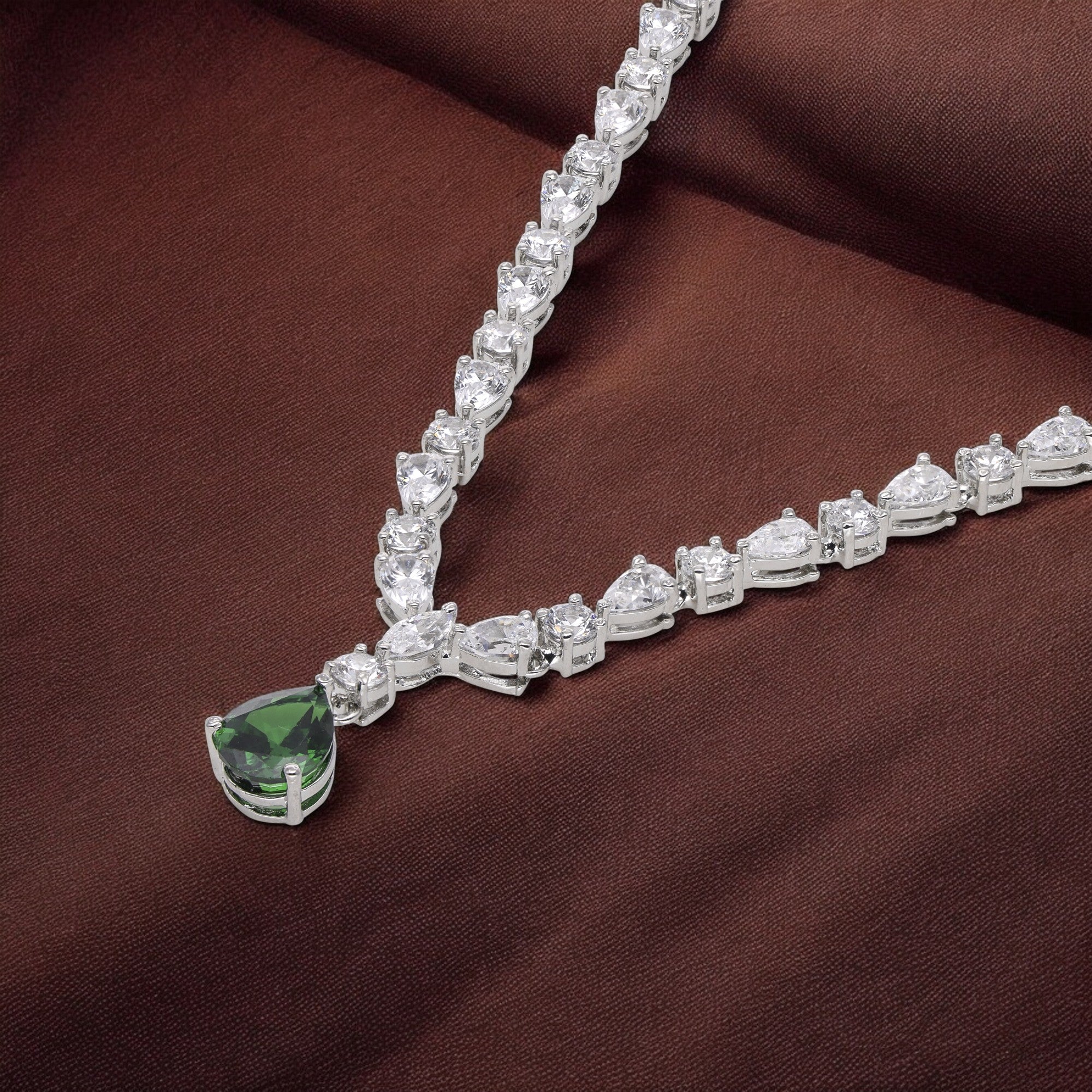 Sterling Silver Solitaire Necklace with Green Gemstone Accents | SKU : 0003395257, 0003395271