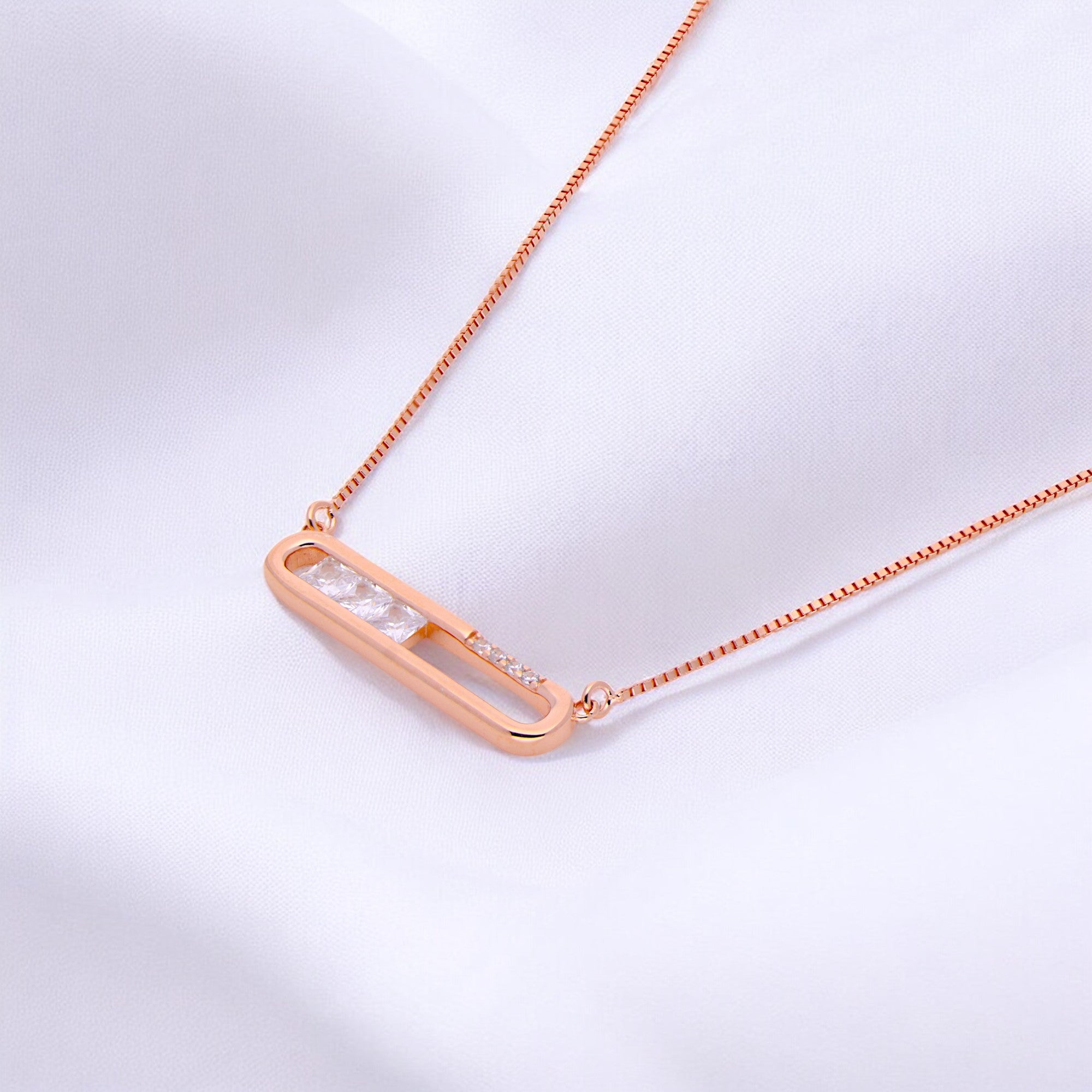 Double Hook Zircon Pendant | SKU : 0003399552, 0020882594, 0003399569, 0020882600