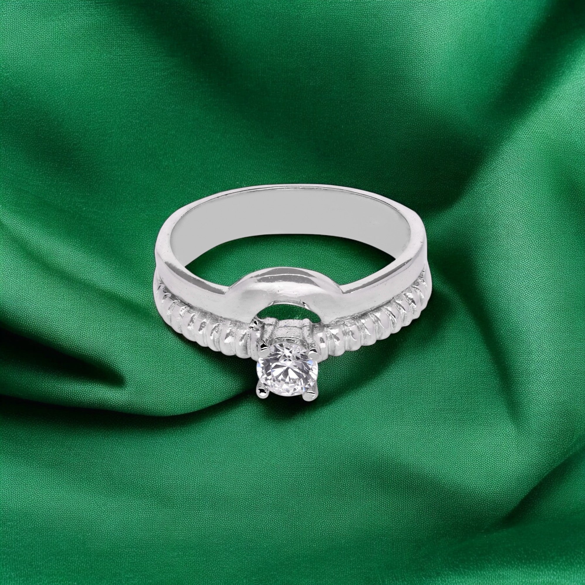 Solitaire Zircon Silver Ring | SKU : 0003448557