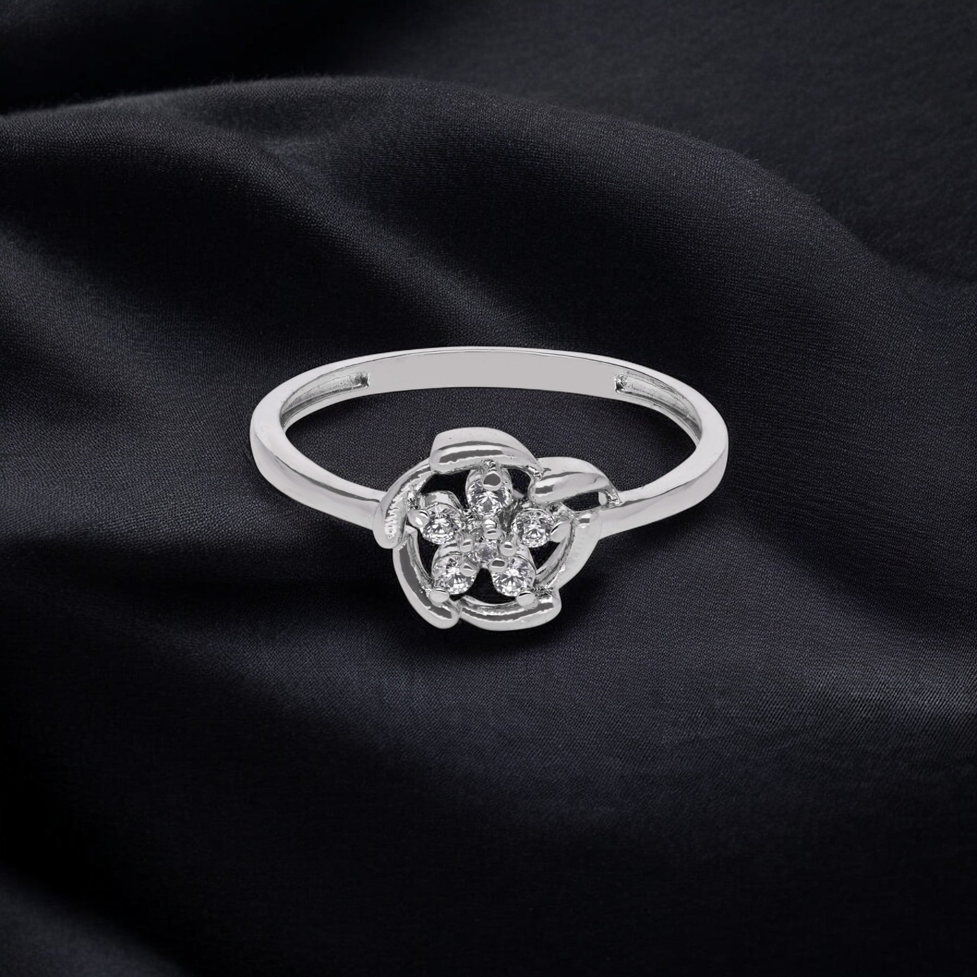 Blooming Zircon Silver Ring | SKU : 0003448717