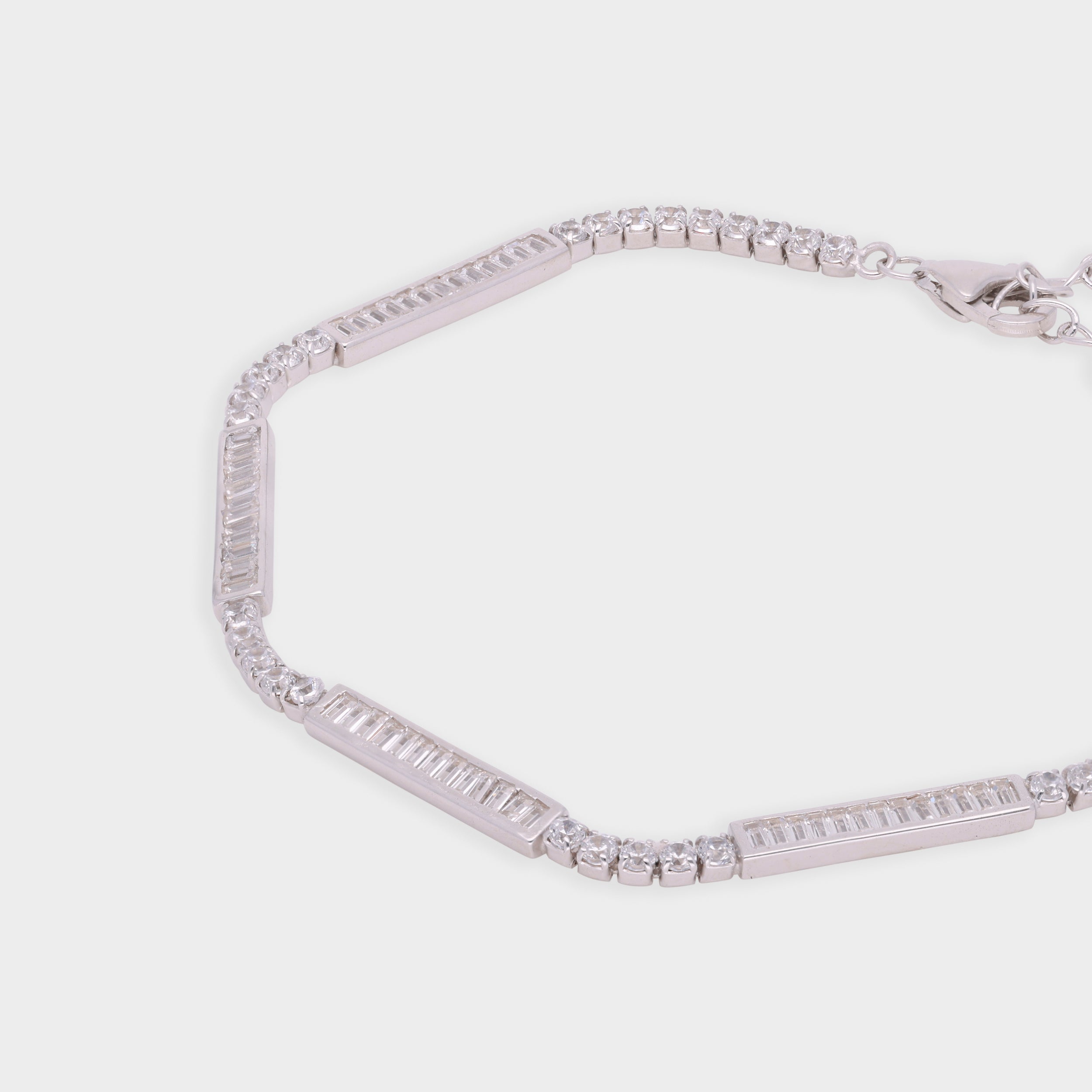 Silver-Tone Bracelet with Alternating Baguette Bars and Round Stone Links | SKU : 0003631058, 0021546648