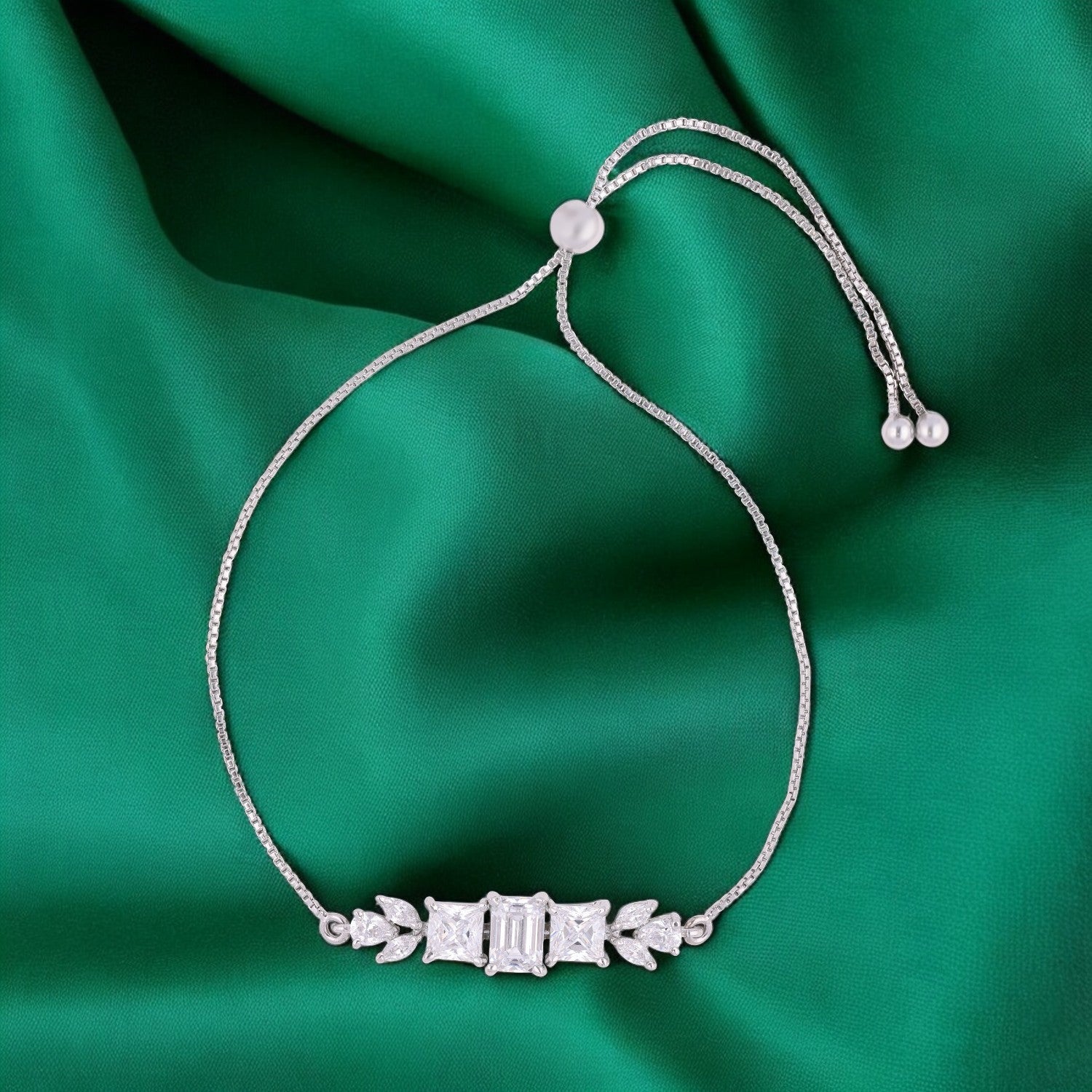 Emerald & Square Step-Cut Adjustable Sterling Silver Bracelet | SKU : 0022164070, 0022167675, 0003888285