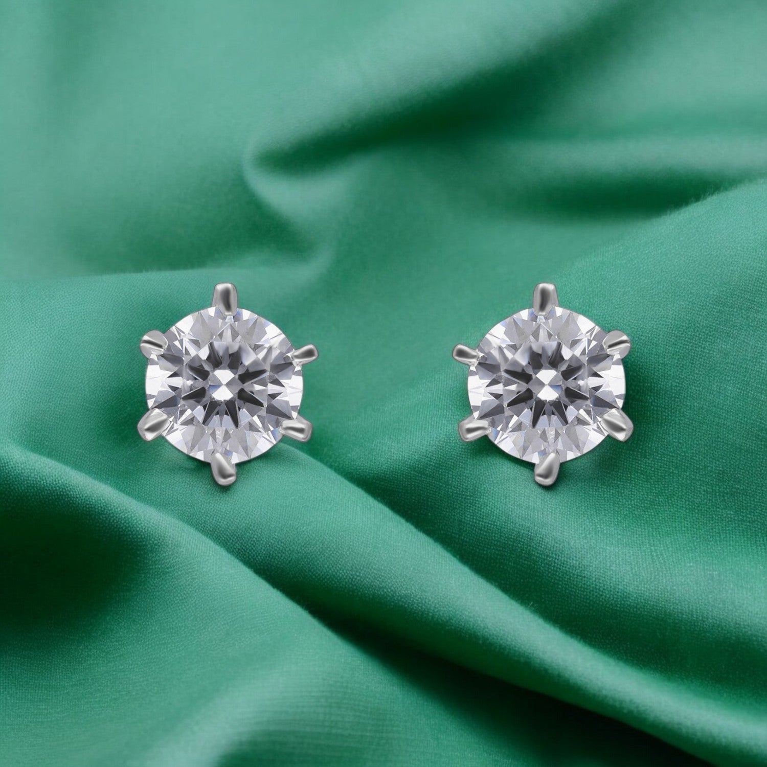 Classic Sterling Silver Round-Cut Solitaire Stud Earrings | SKU : 0022196521, 0022195135, 0003904886