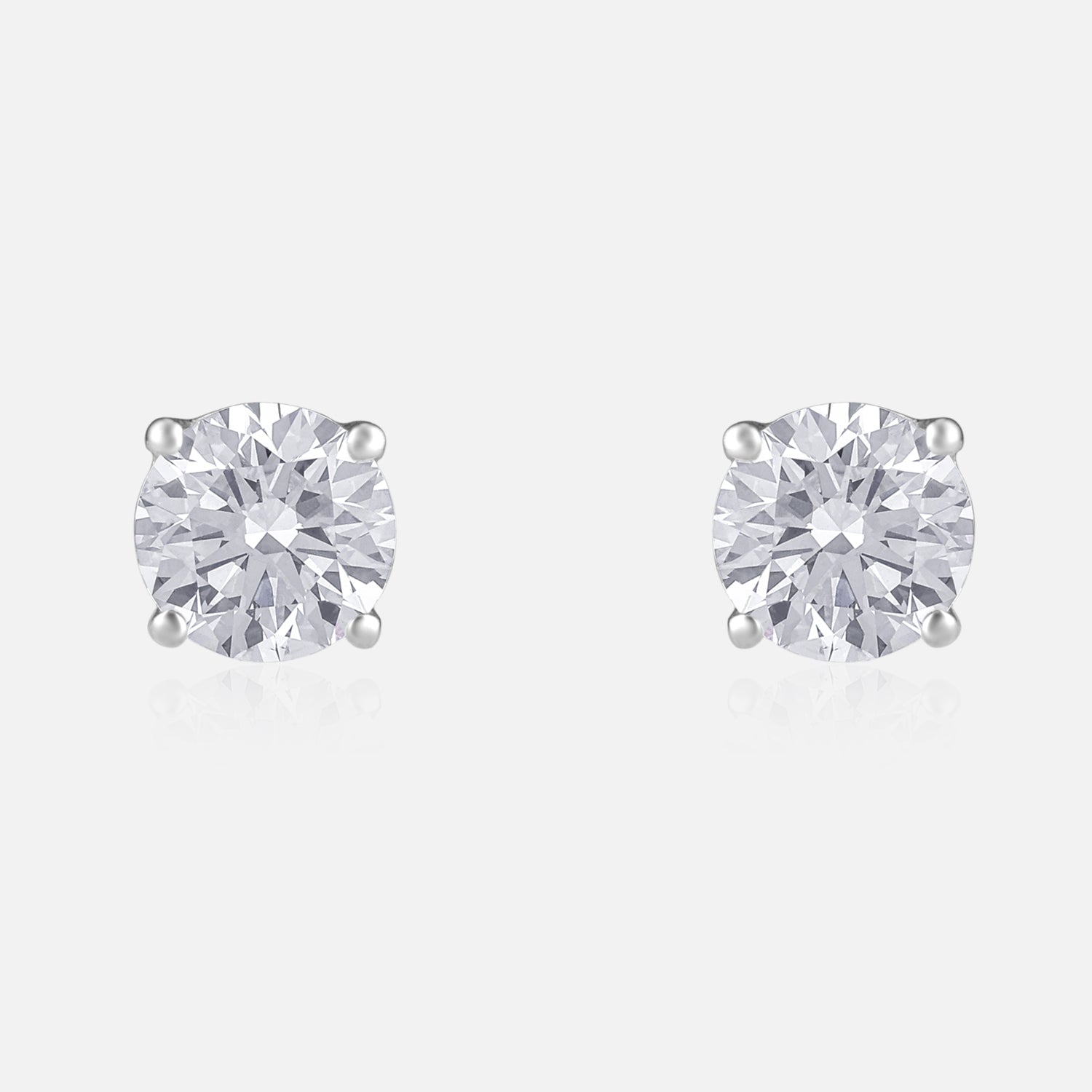 Lab Grown 1.51 Carat Diamond Stud Earrings in 18 Karat Gold | SKU : 0005032600