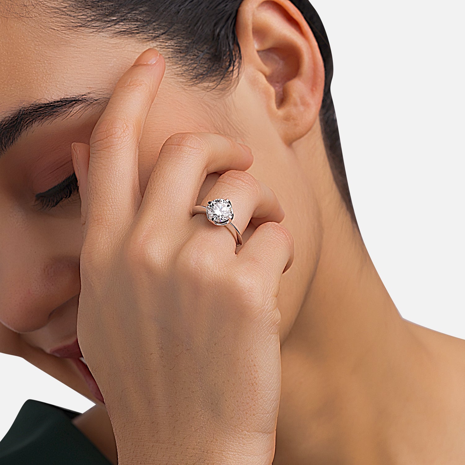 Lab Grown 2.01 Carat Diamond Solitaire Ring in 18 Karat Gold | SKU : 0005050109
