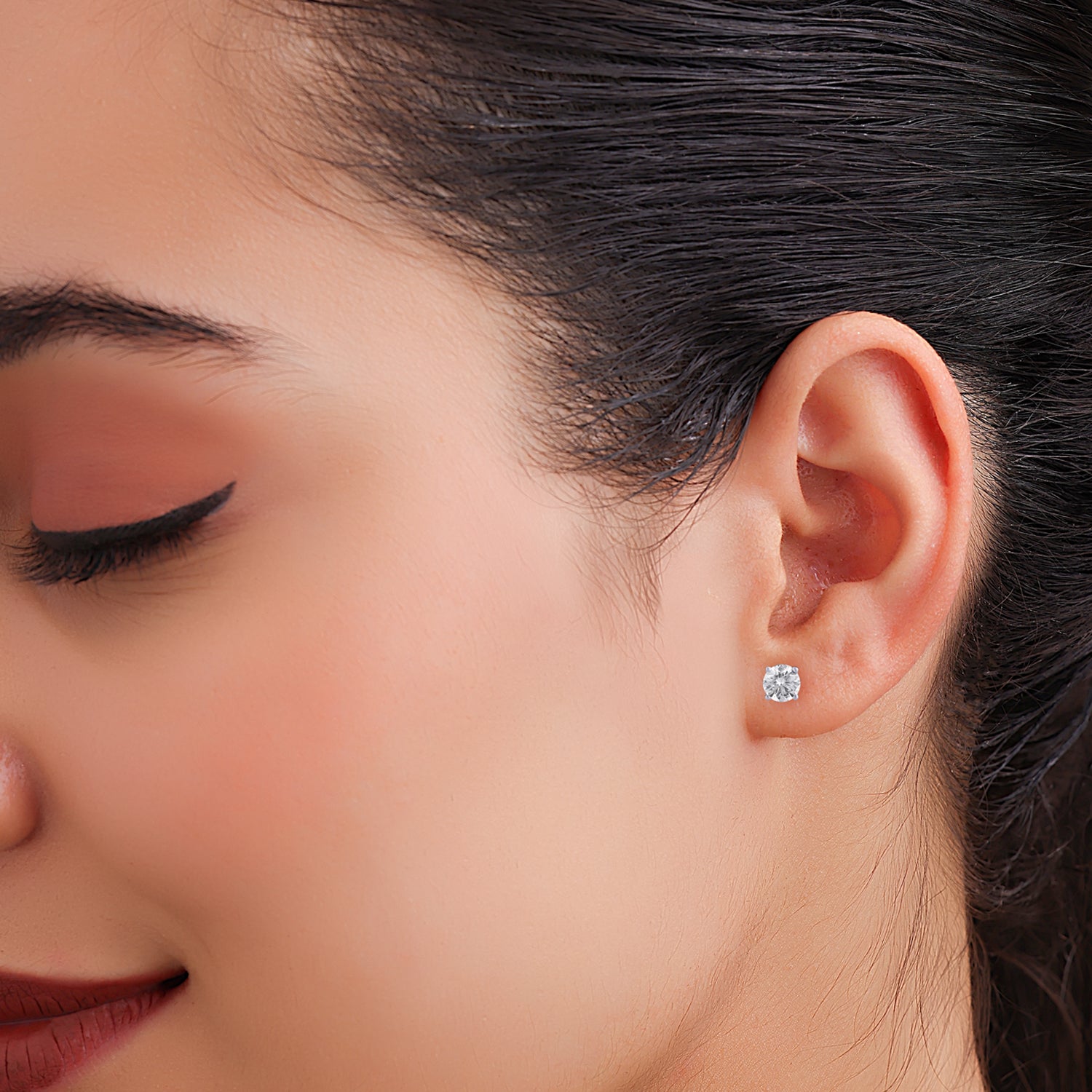 Lab Grown 3.01 Carat Diamond Stud Earrings in 18 Karat Gold | SKU : 0005057252