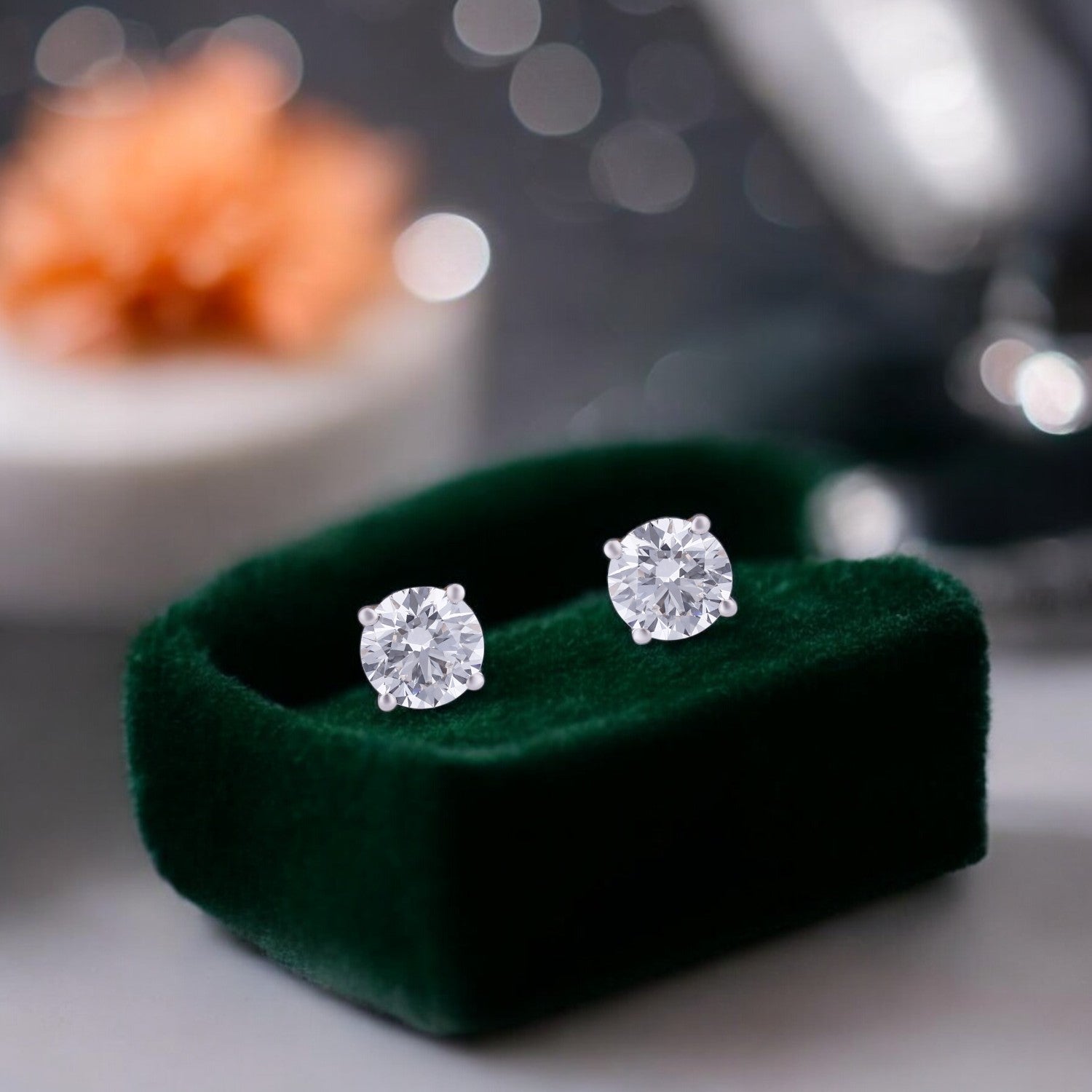 Lab Grown 3.020 Carat Solitaire Diamond Stud Earrings in 18 Karat Gold | SKU : 0005059270