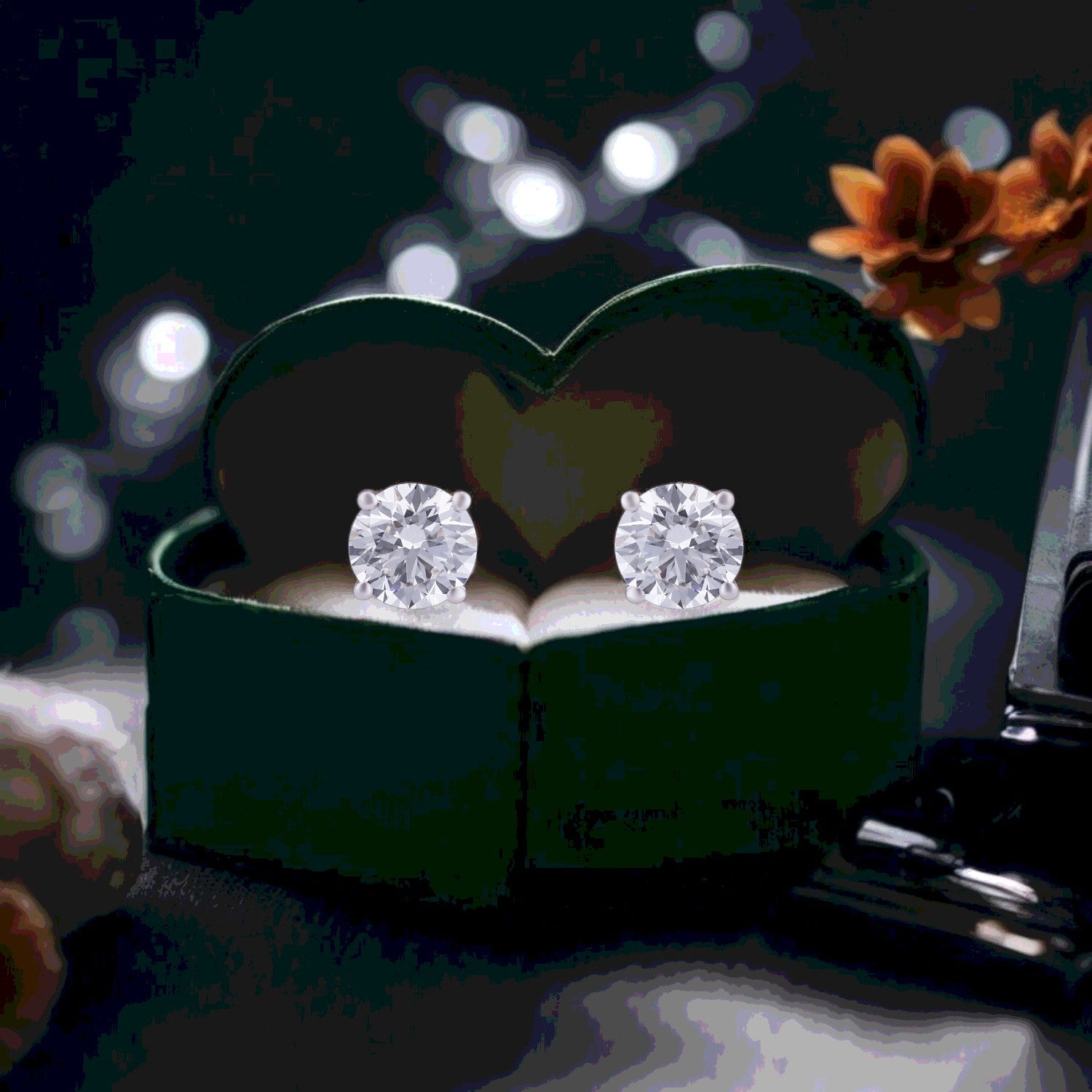 Lab Grown 3.040 Carat Solitaire Diamond Stud Earrings in 18 Karat Gold | SKU : 0005059287