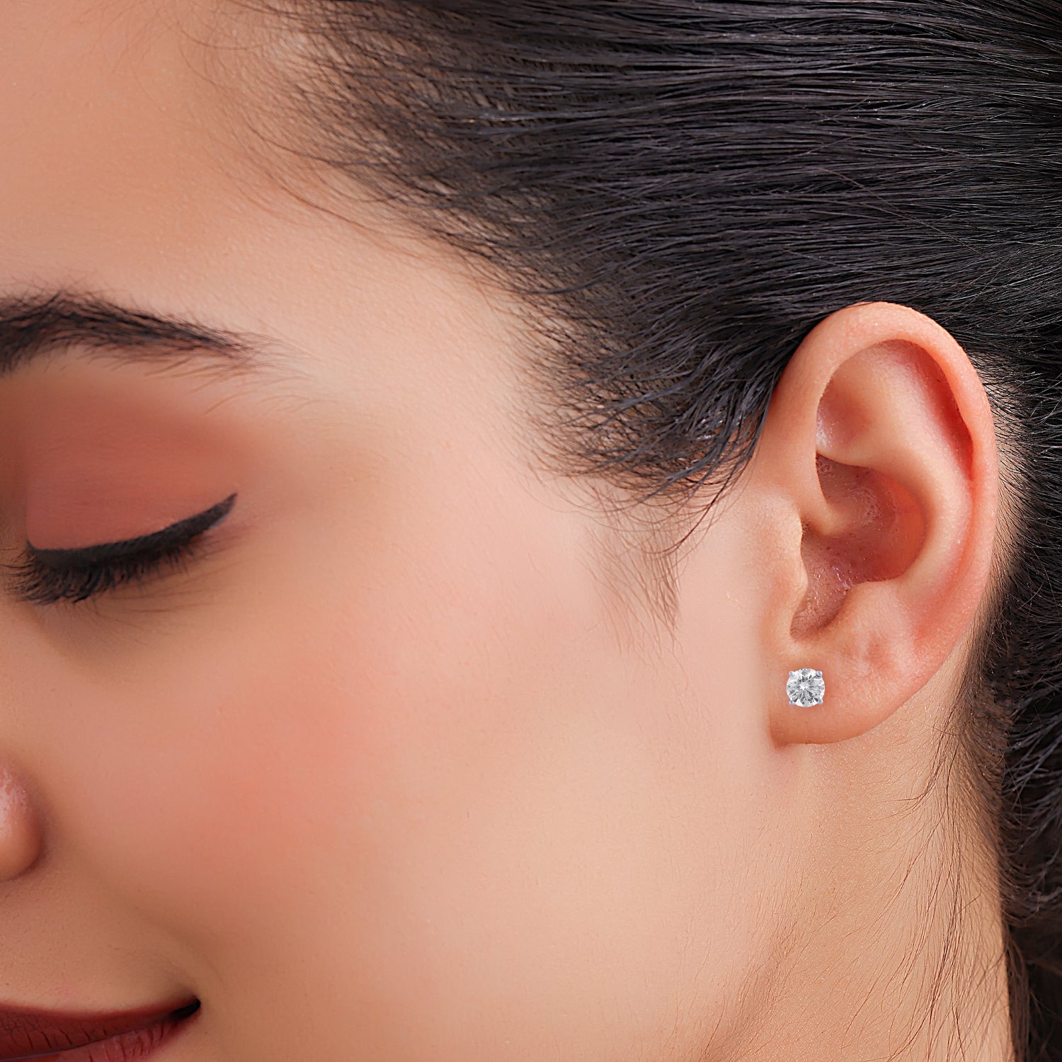 Lab Grown 3.010 Carat Solitaire Diamond Stud Earrings in 18 Karat Gold | SKU : 0005060818