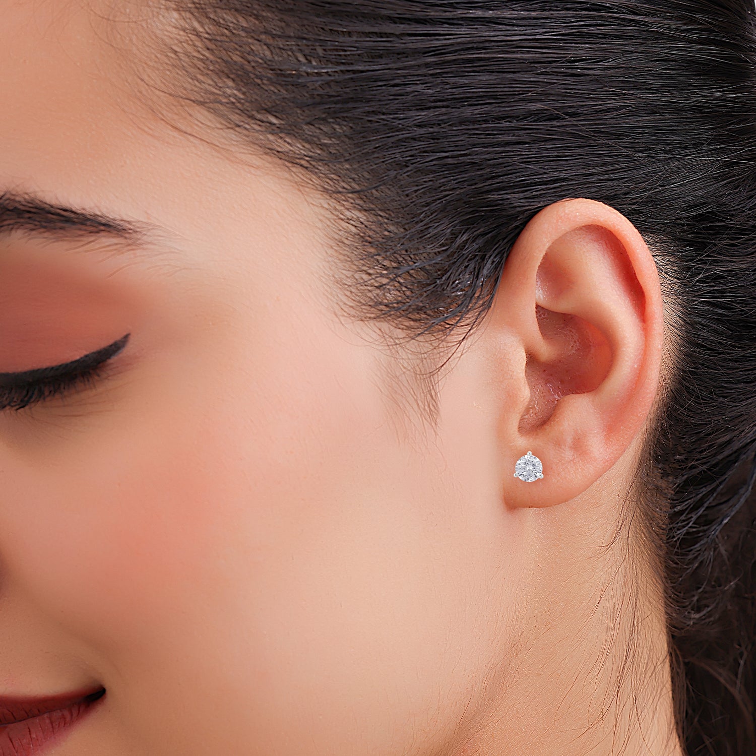 Lab Grown 4.140 Carat Diamond Stud Earrings in 18 Karat Gold – Iconic Everyday Luxury | SKU : 0005067527