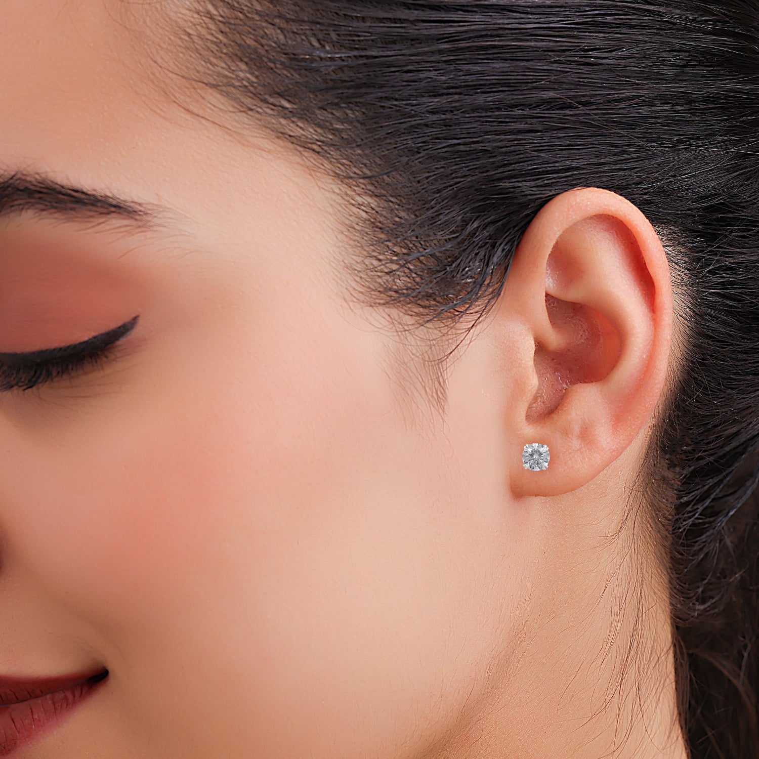 Lab Grown 6.060 Carat Diamond Stud Earrings in 18 Karat Gold – Ultimate Brilliance | SKU : 0005069637