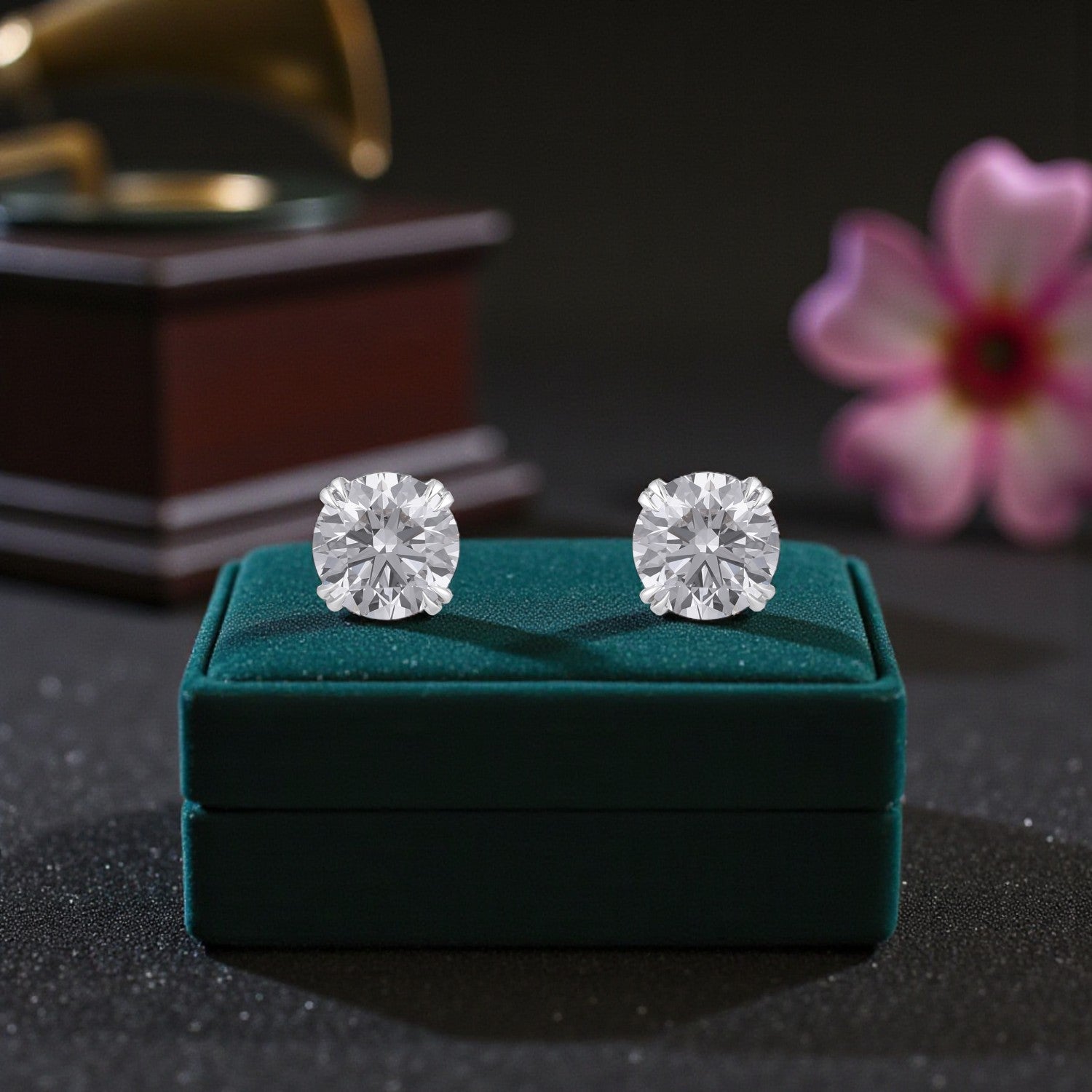Lab Grown 6.090 Carat Diamond Stud Earrings in 18 Karat Gold | SKU : 0005069668